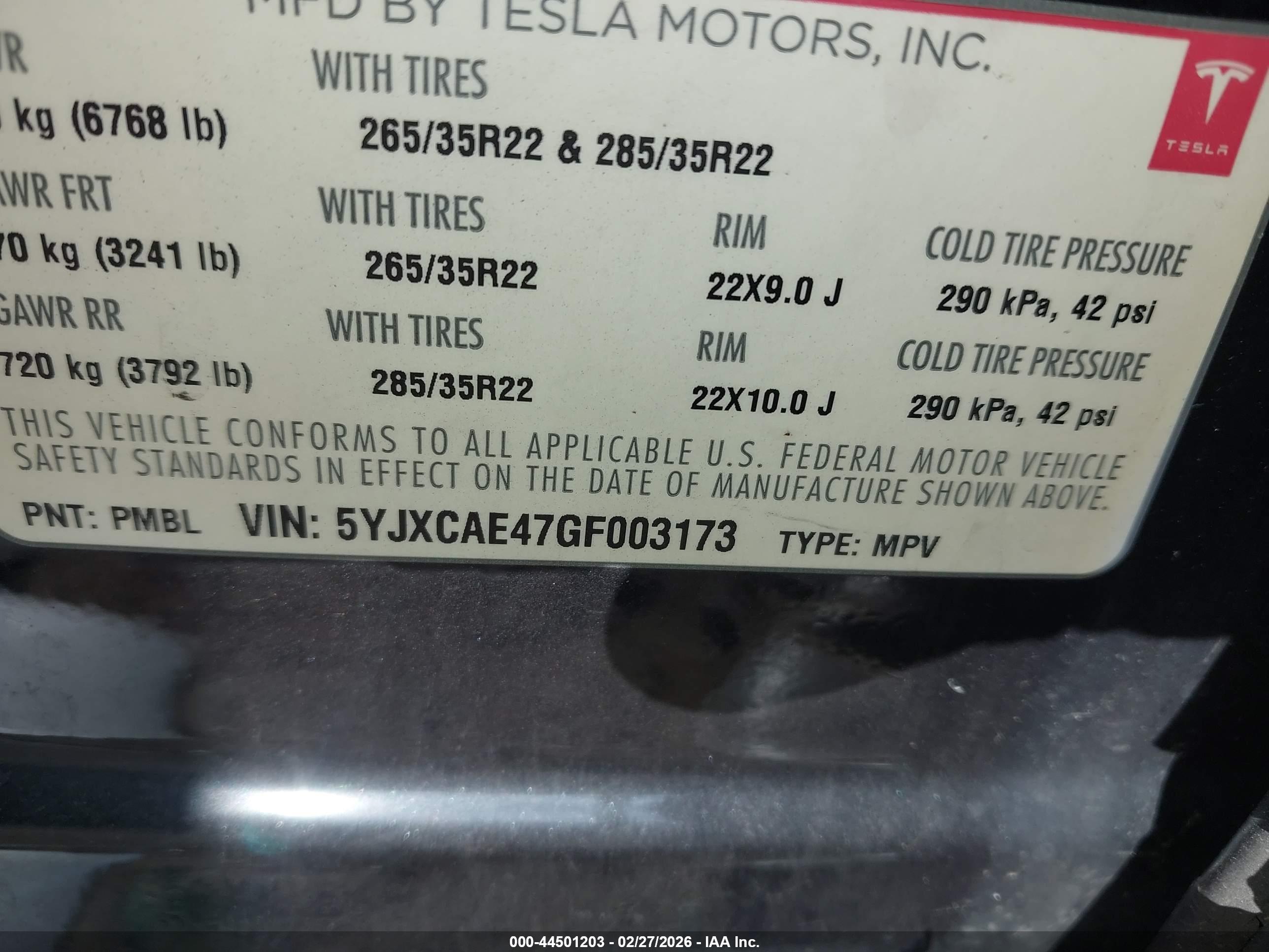 TESLA MODEL image 9