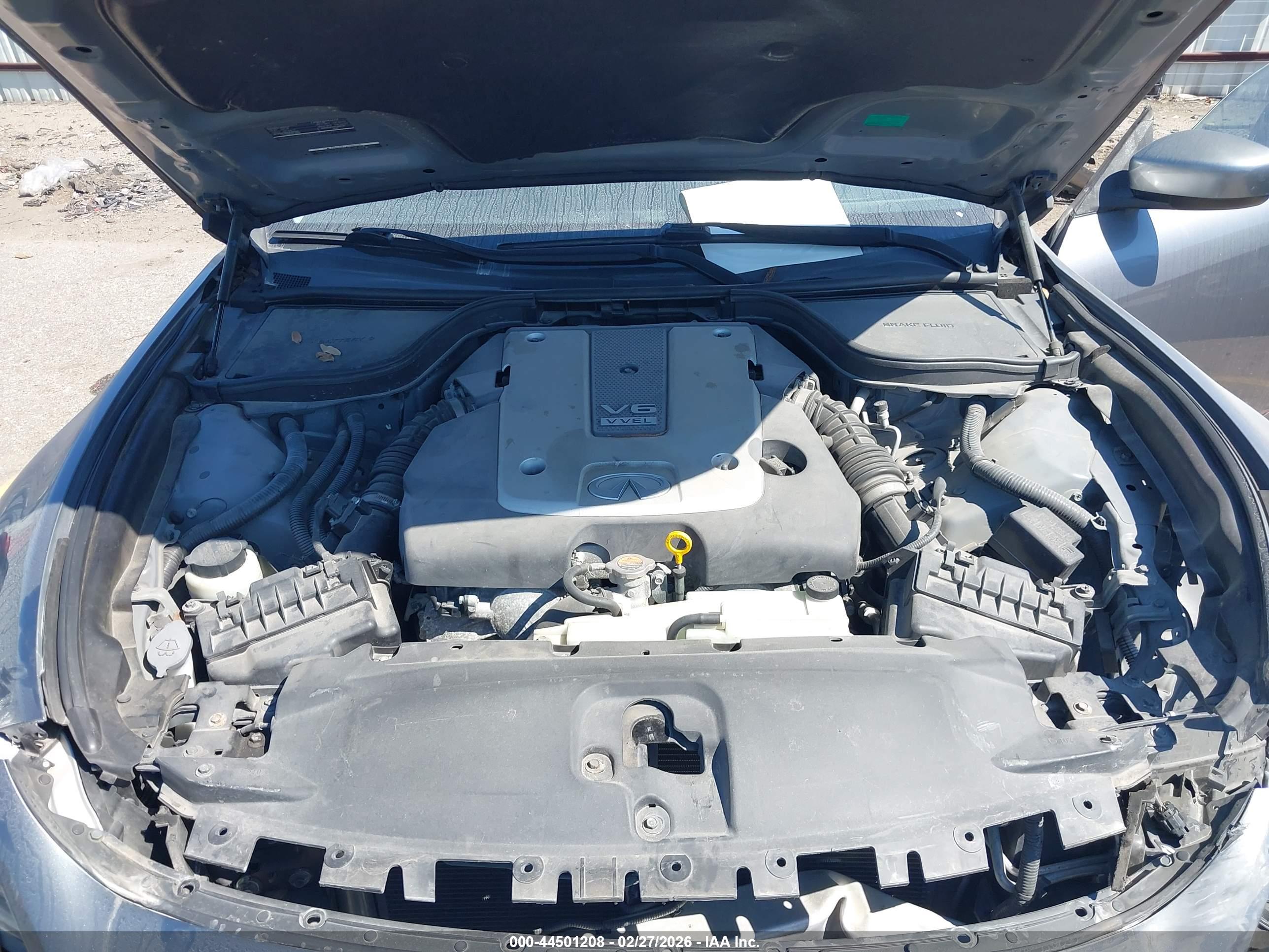 INFINITI Q60 image 10