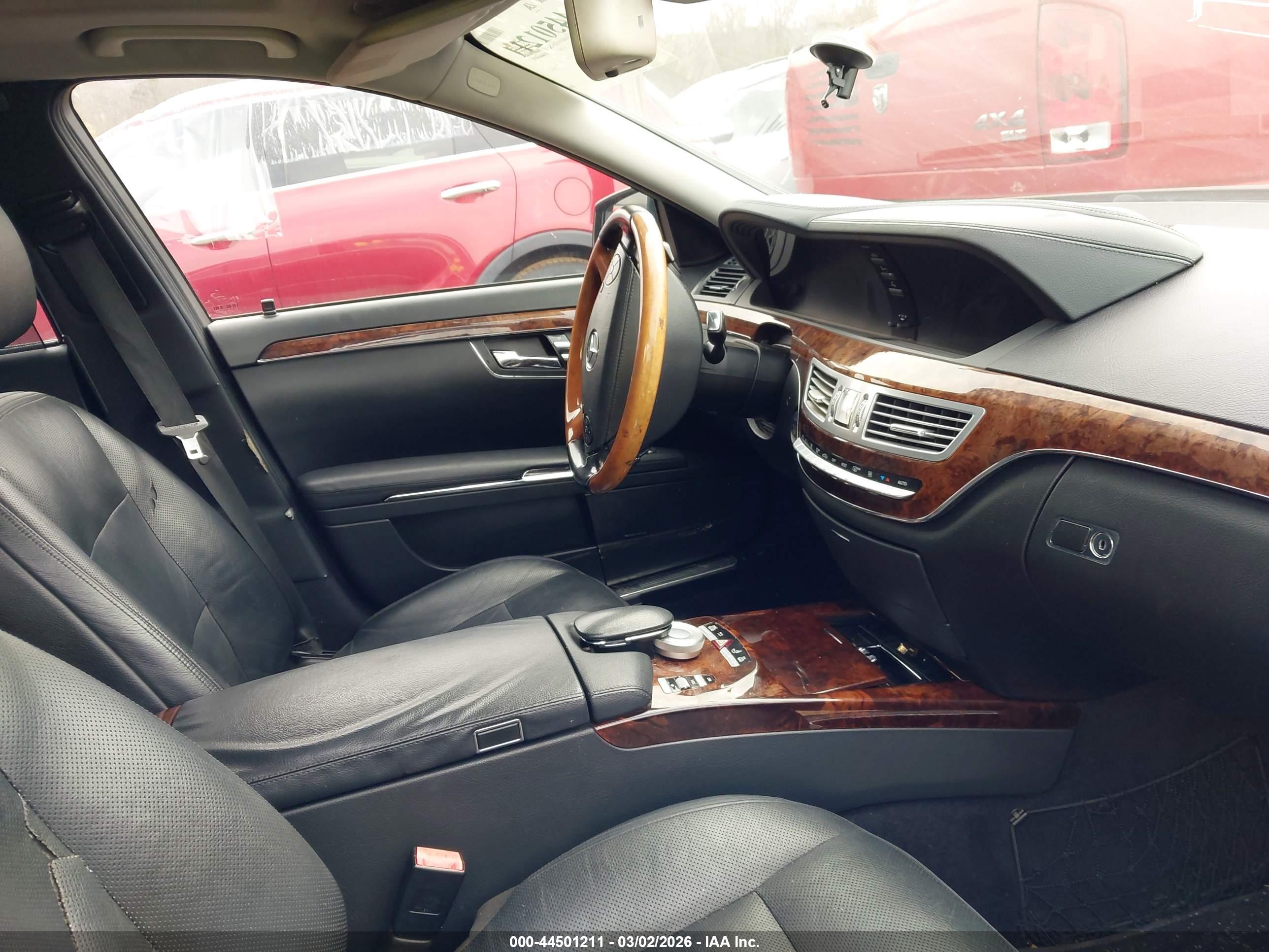 MERCEDES-BENZ S image 5