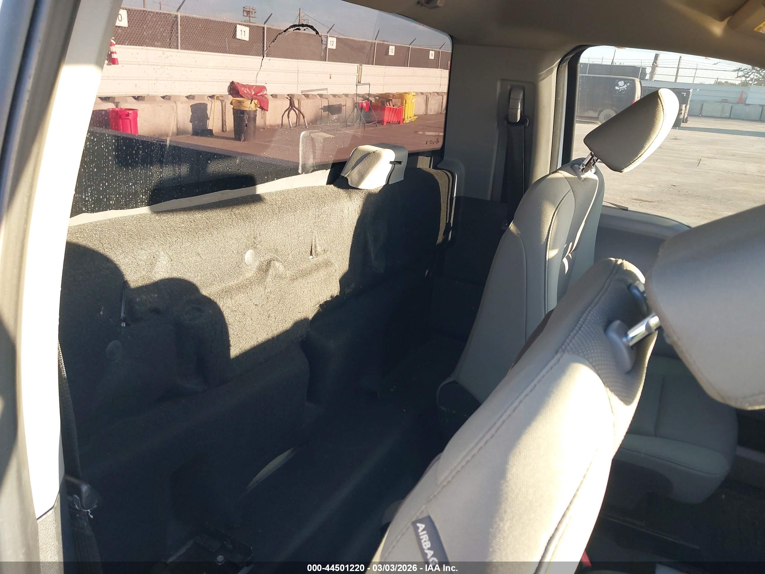 FORD F-250 image 8