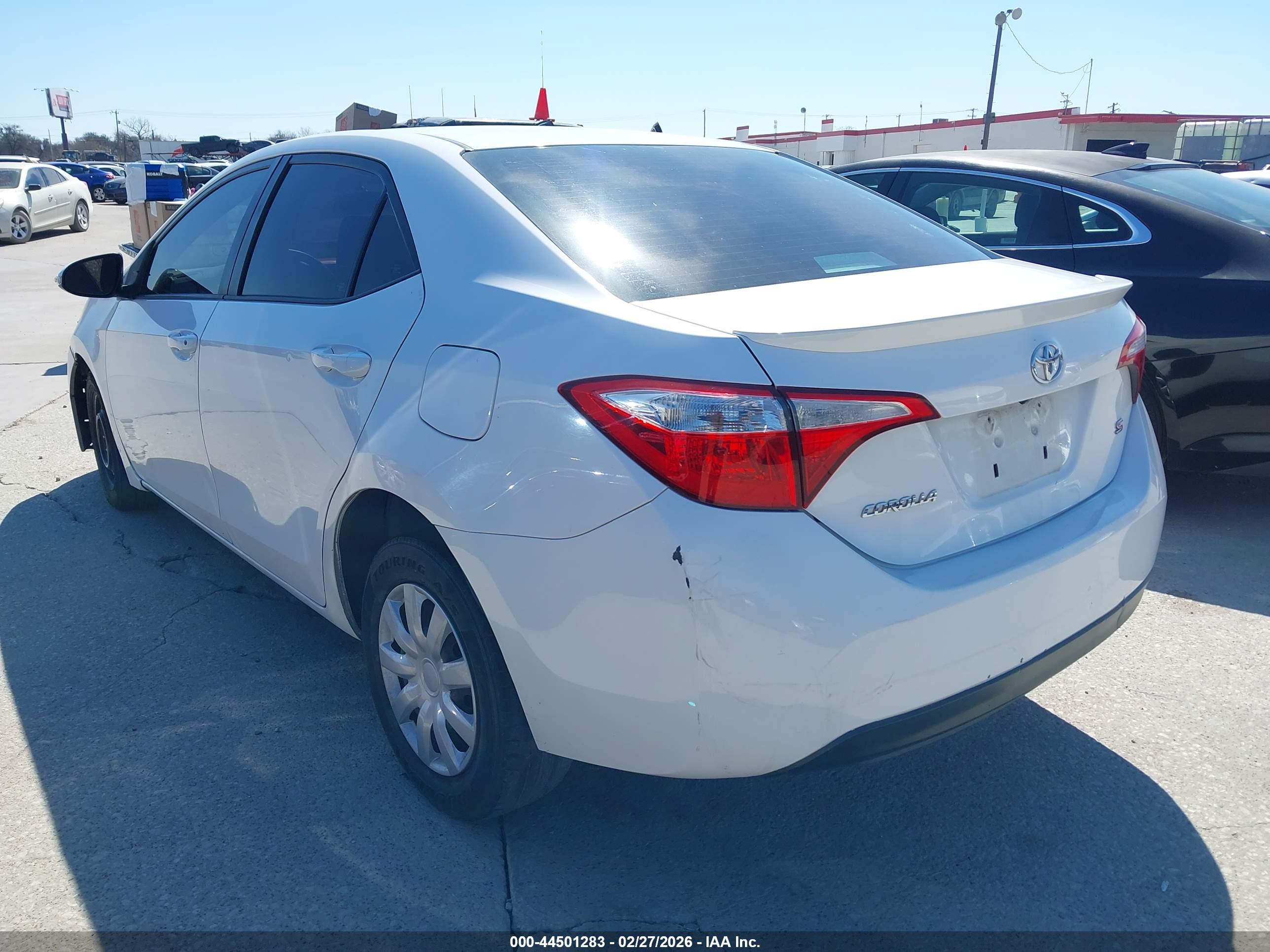 TOYOTA COROLLA image 3