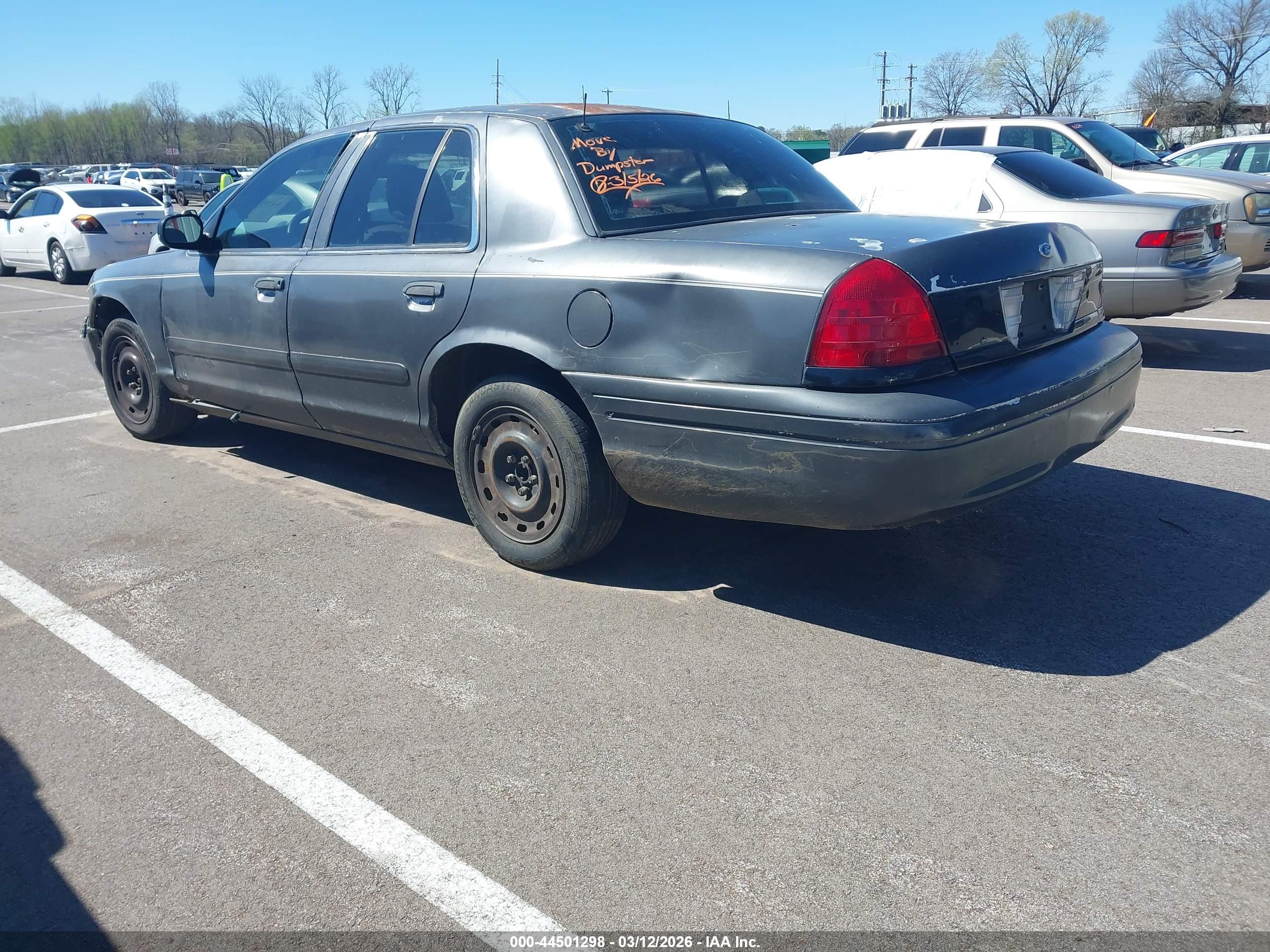 FORD CROWN image 3