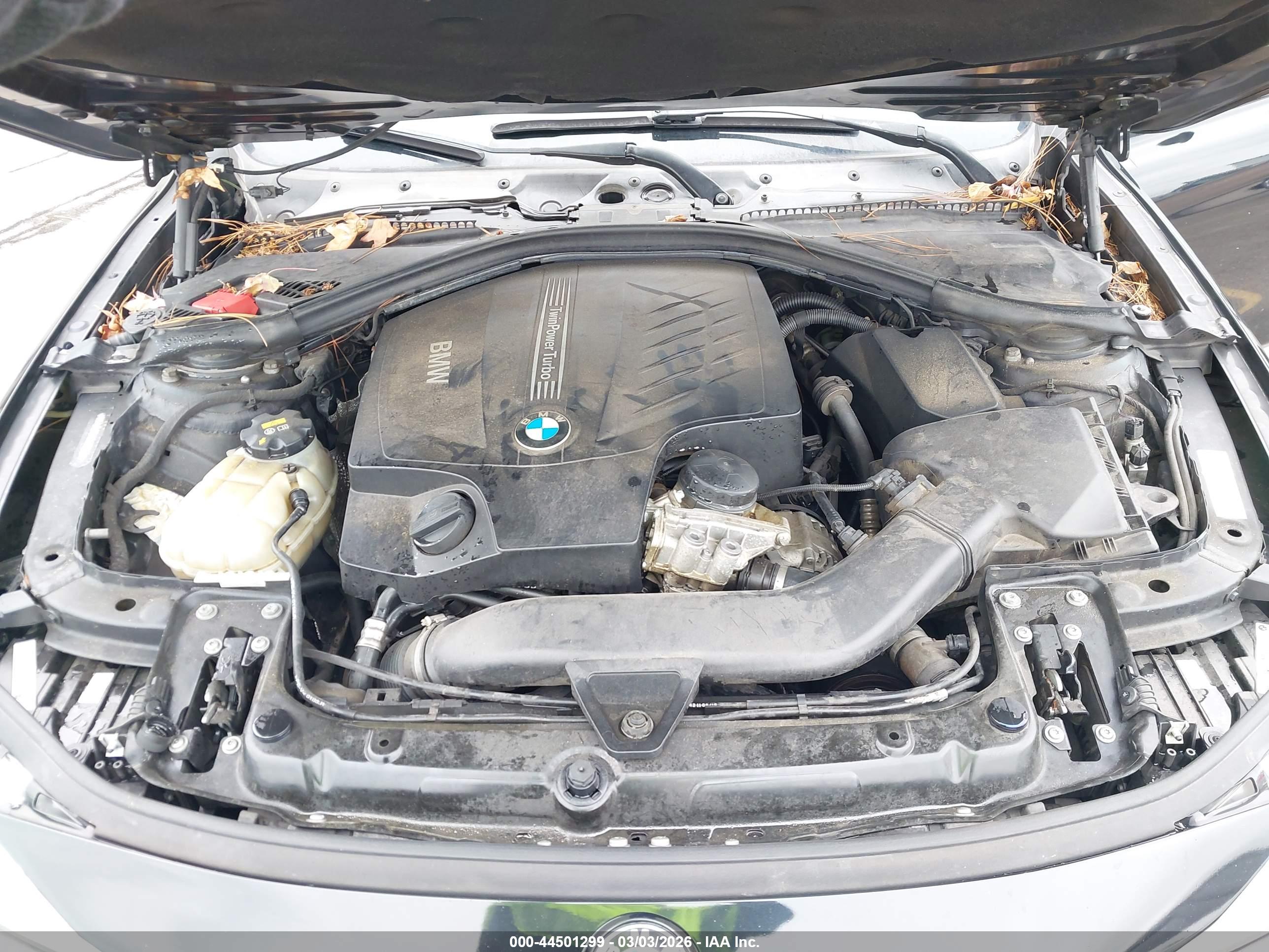 BMW 335I image 10