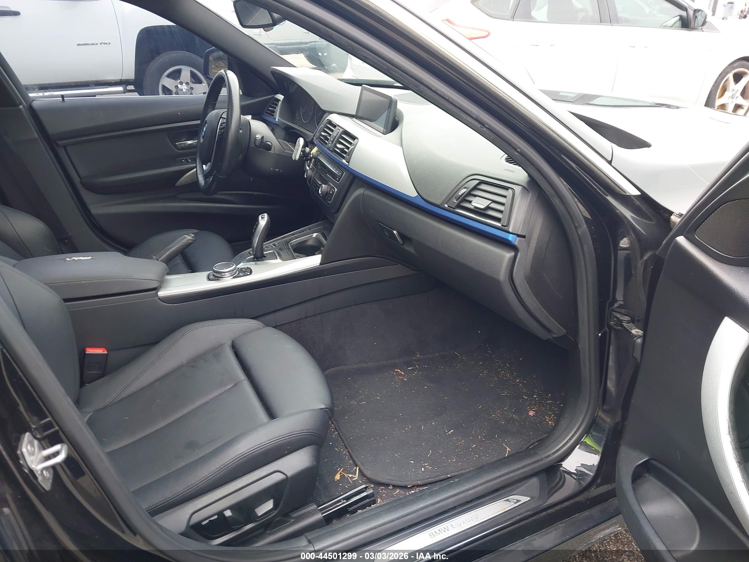 BMW 335I image 5