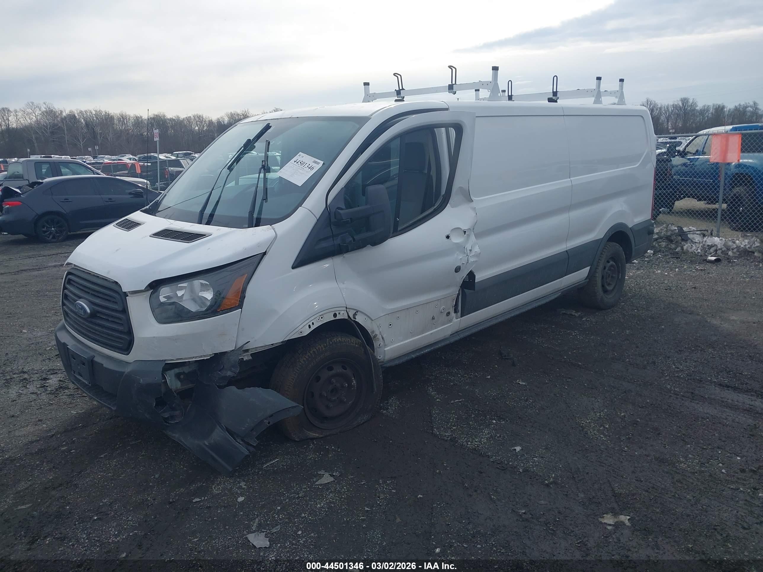 FORD TRANSIT-250 image 2