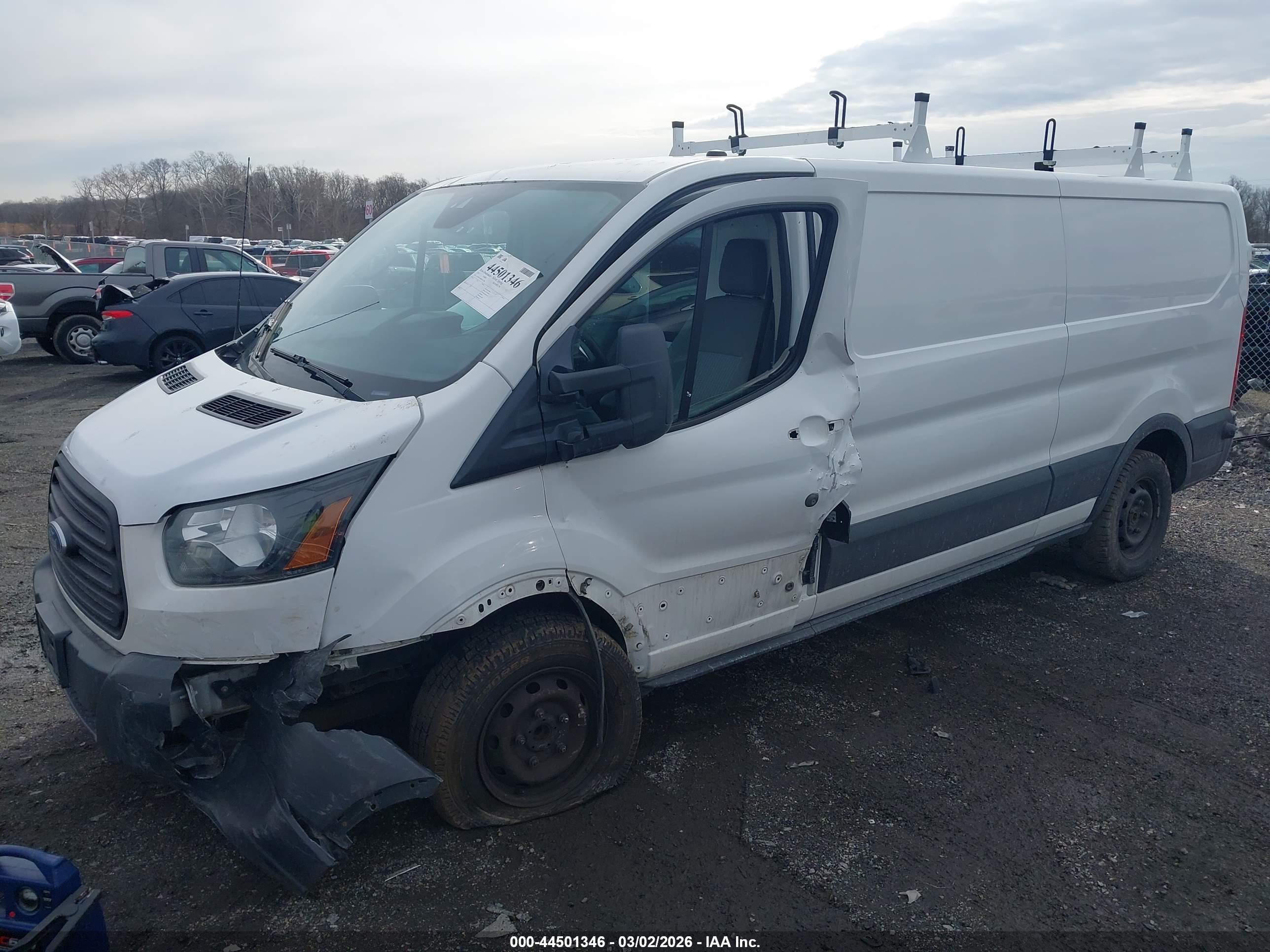 FORD TRANSIT-250 image 6