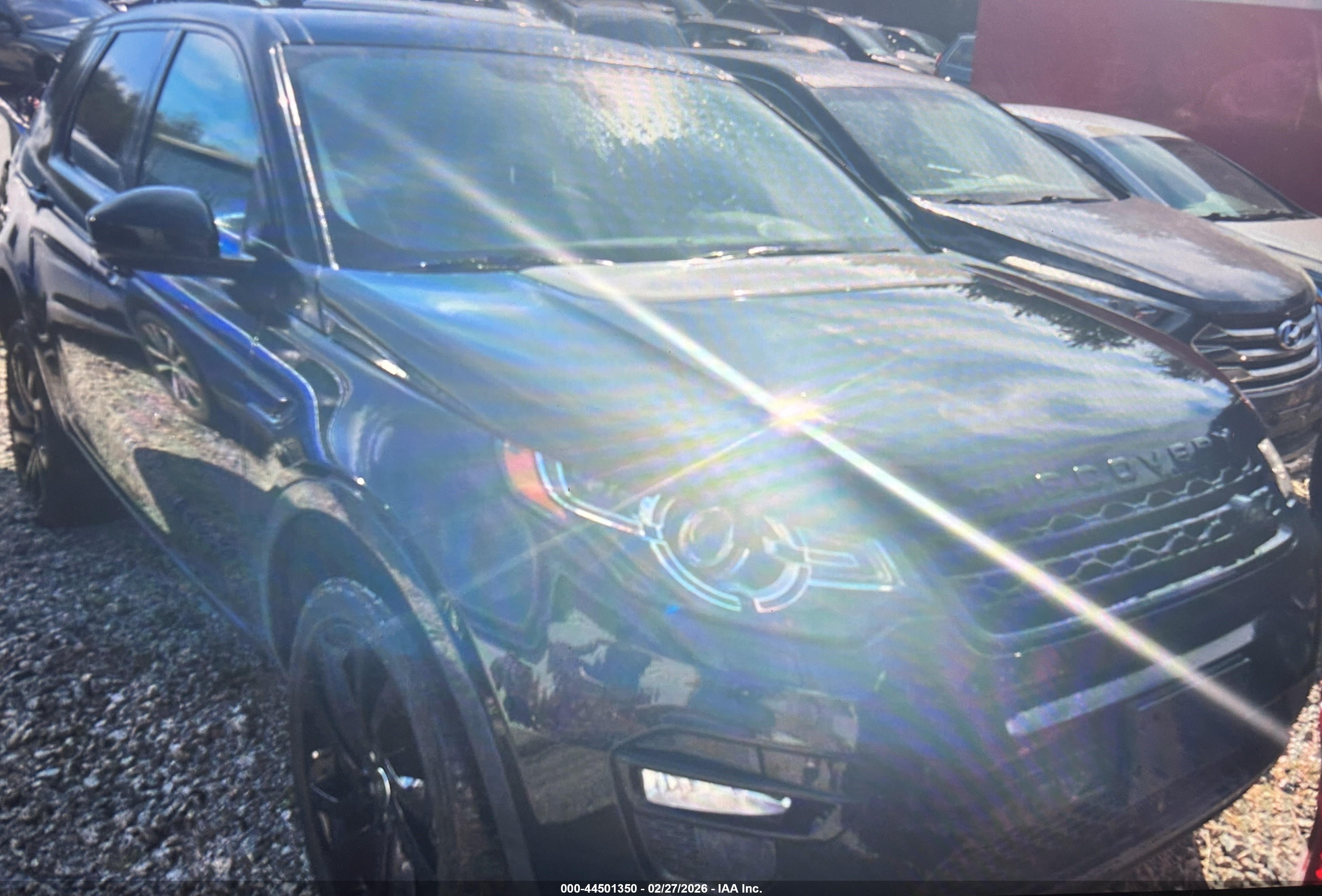 LAND ROVER image 2