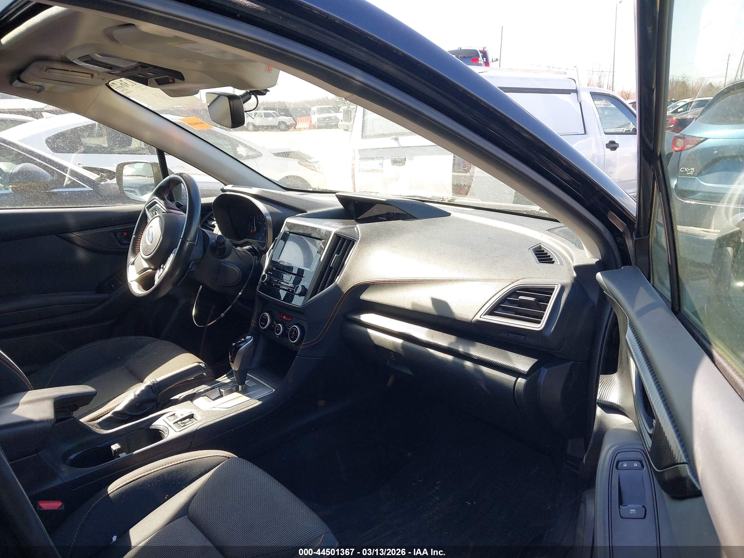 SUBARU CROSSTREK image 5