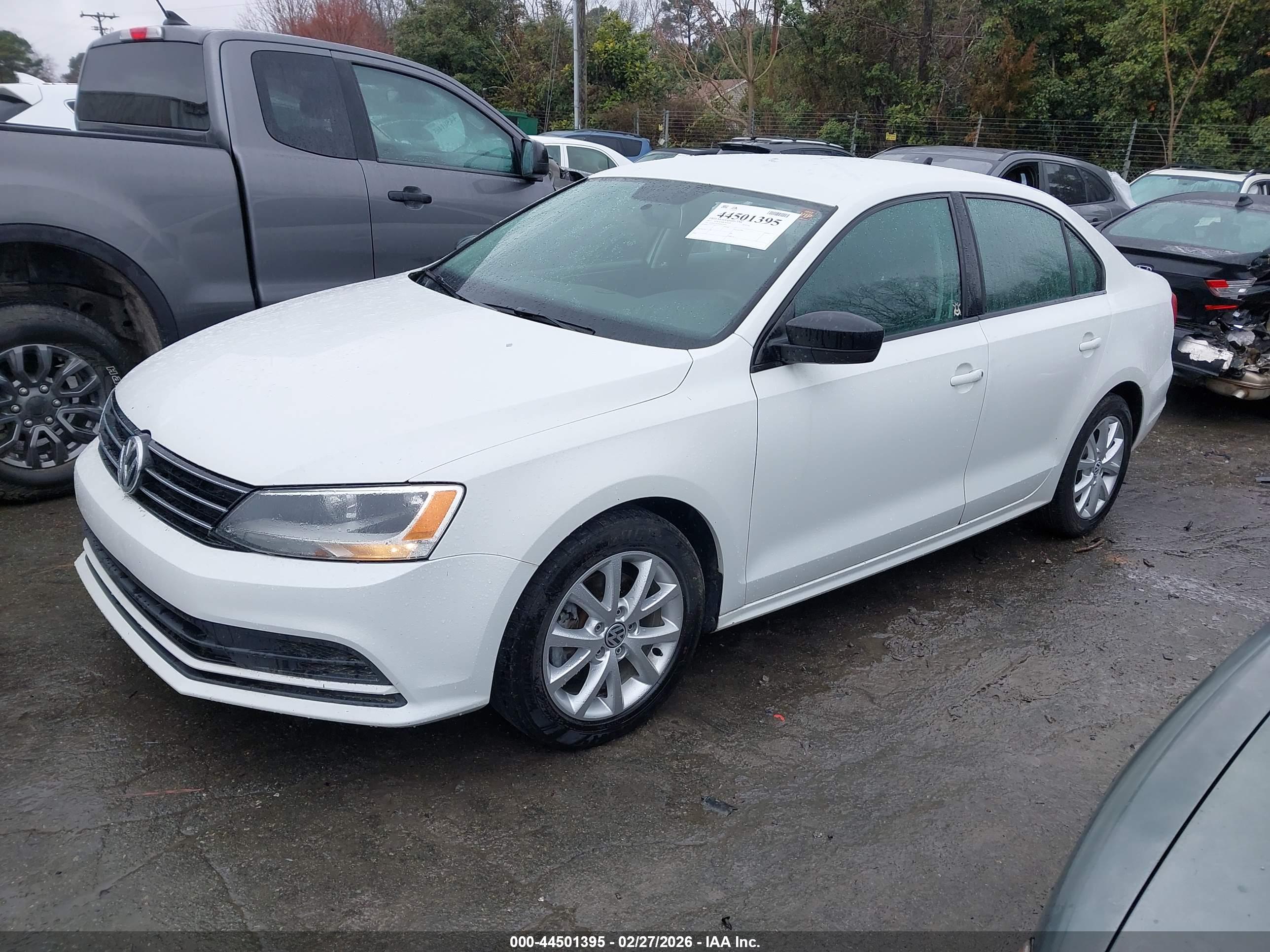 VOLKSWAGEN JETTA image 2