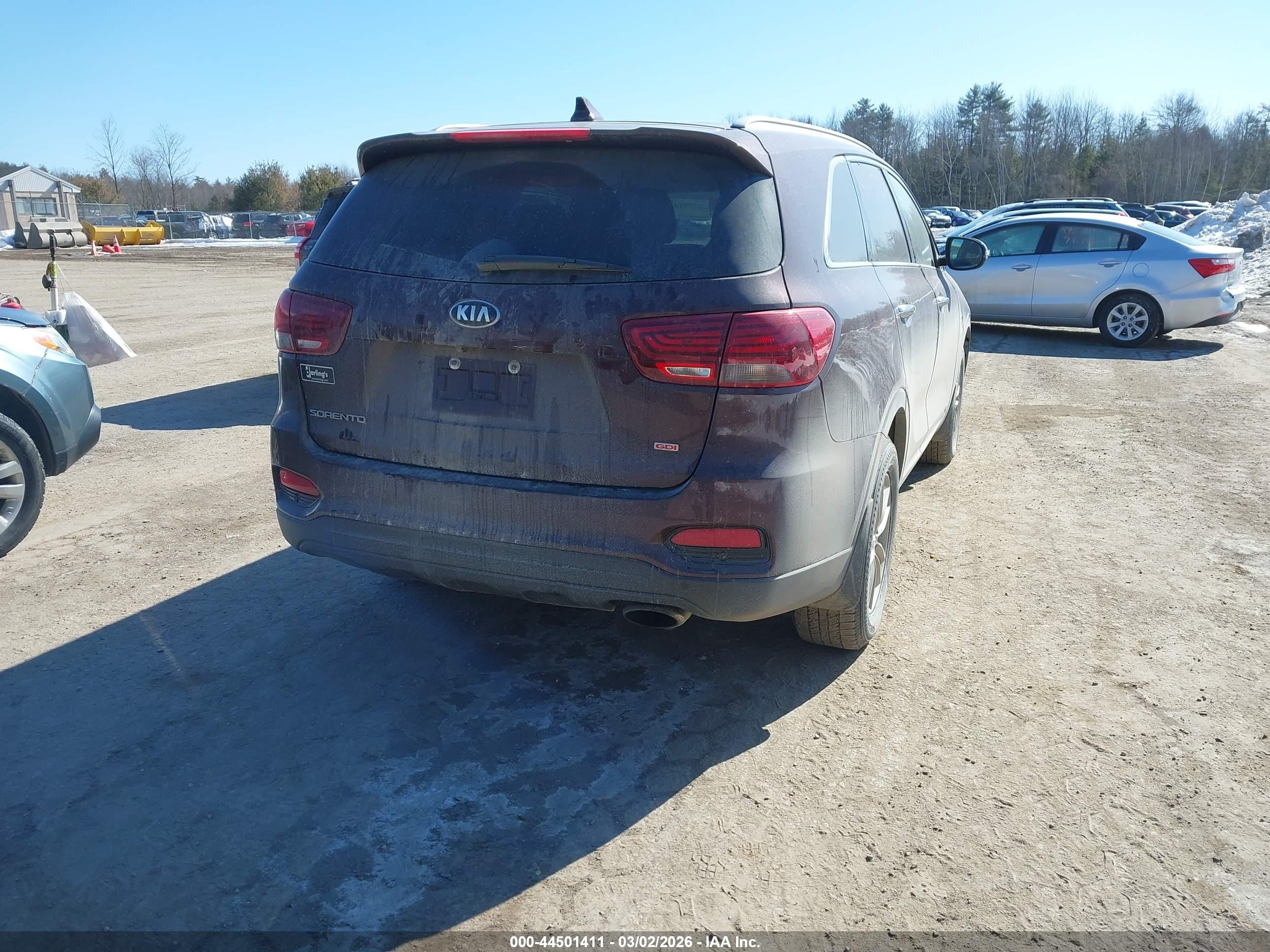KIA SORENTO image 4