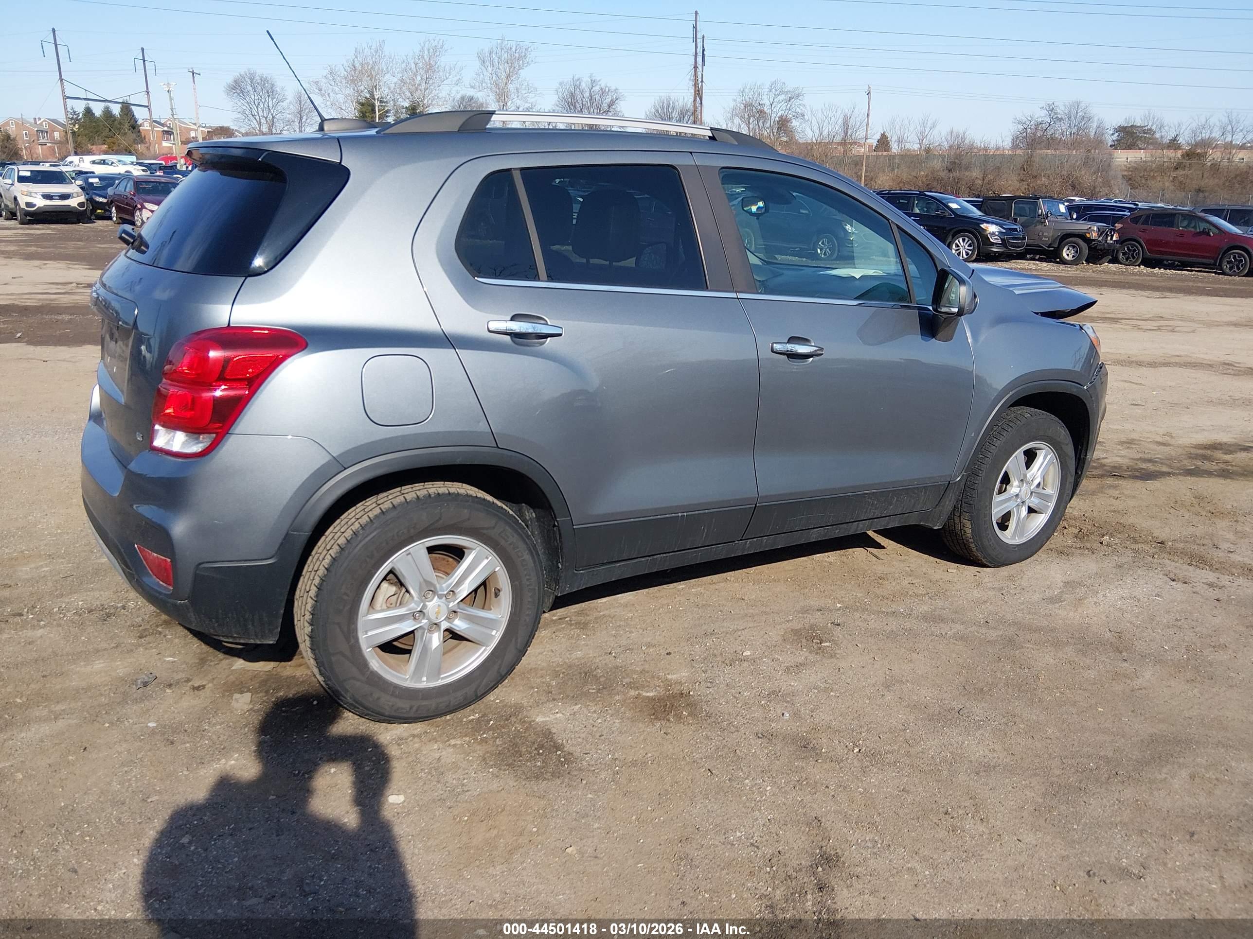 CHEVROLET TRAX image 4