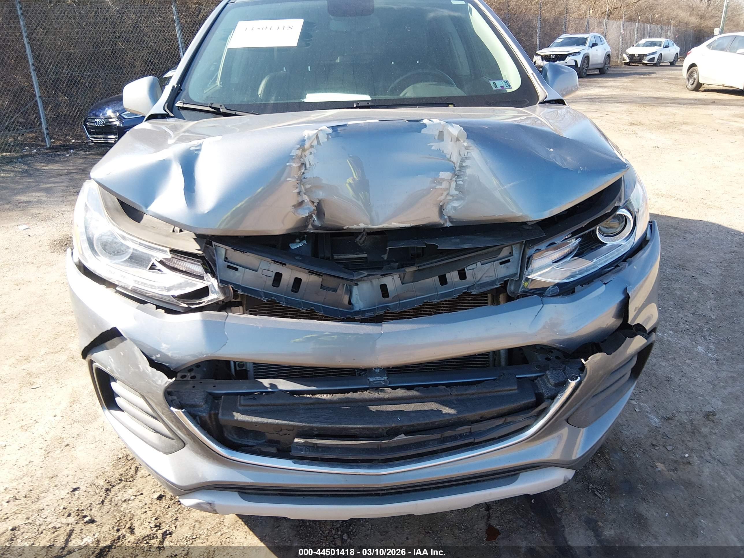CHEVROLET TRAX image 6