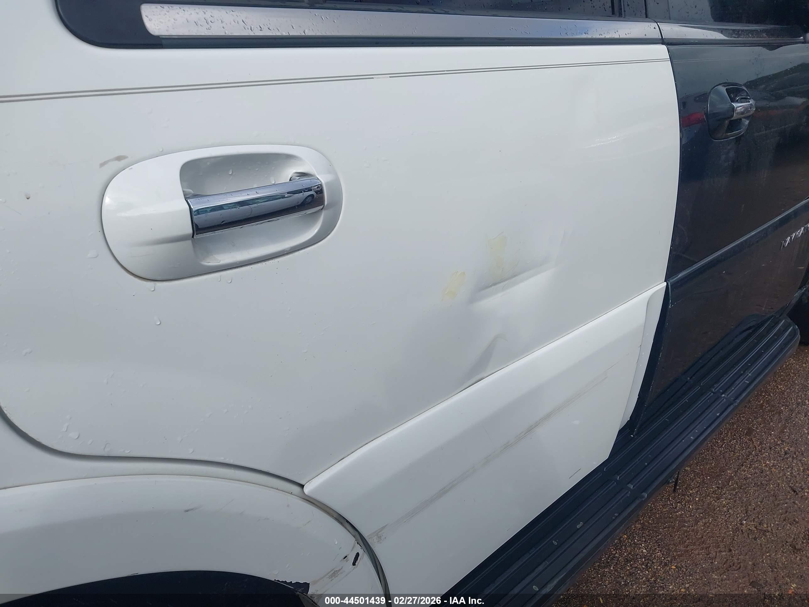 LINCOLN NAVIGATOR image 6