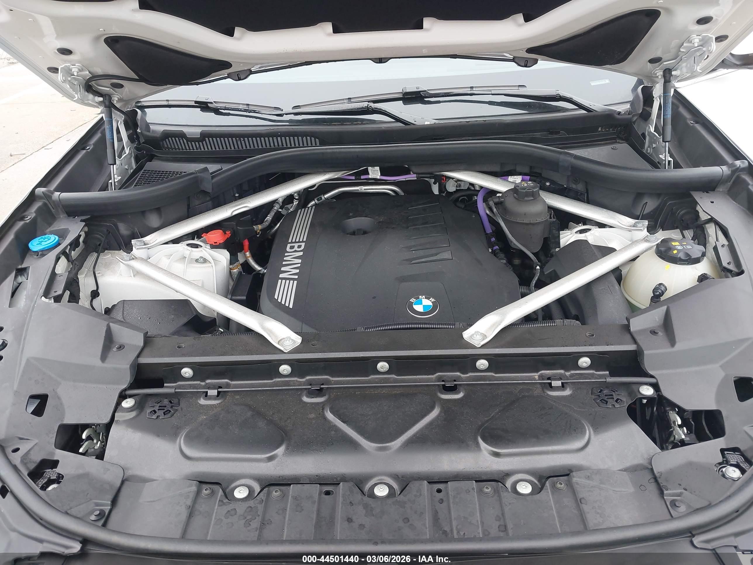 BMW X5 image 10