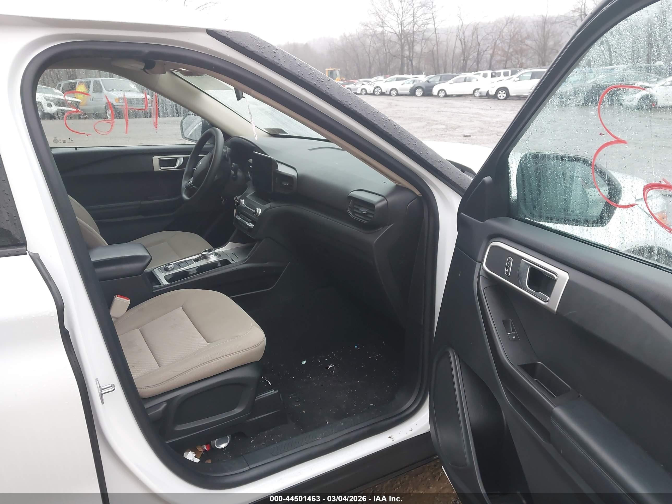 FORD EXPLORER image 5