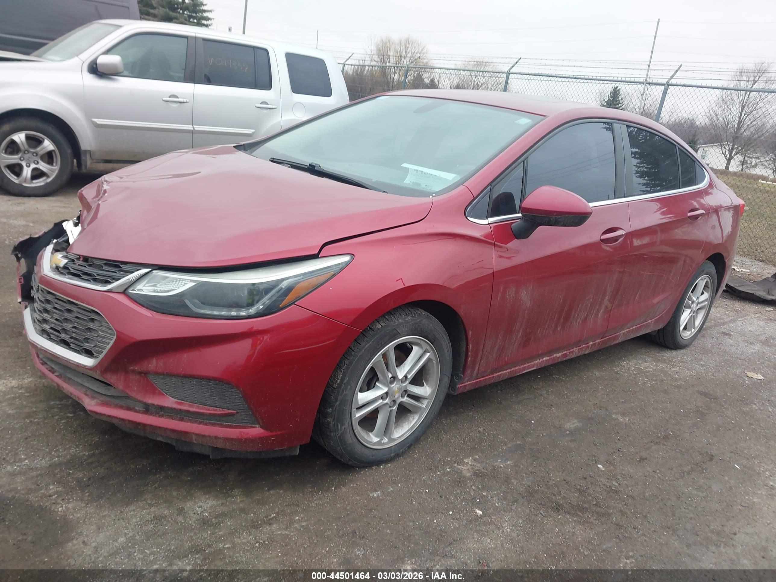 CHEVROLET CRUZE image 2