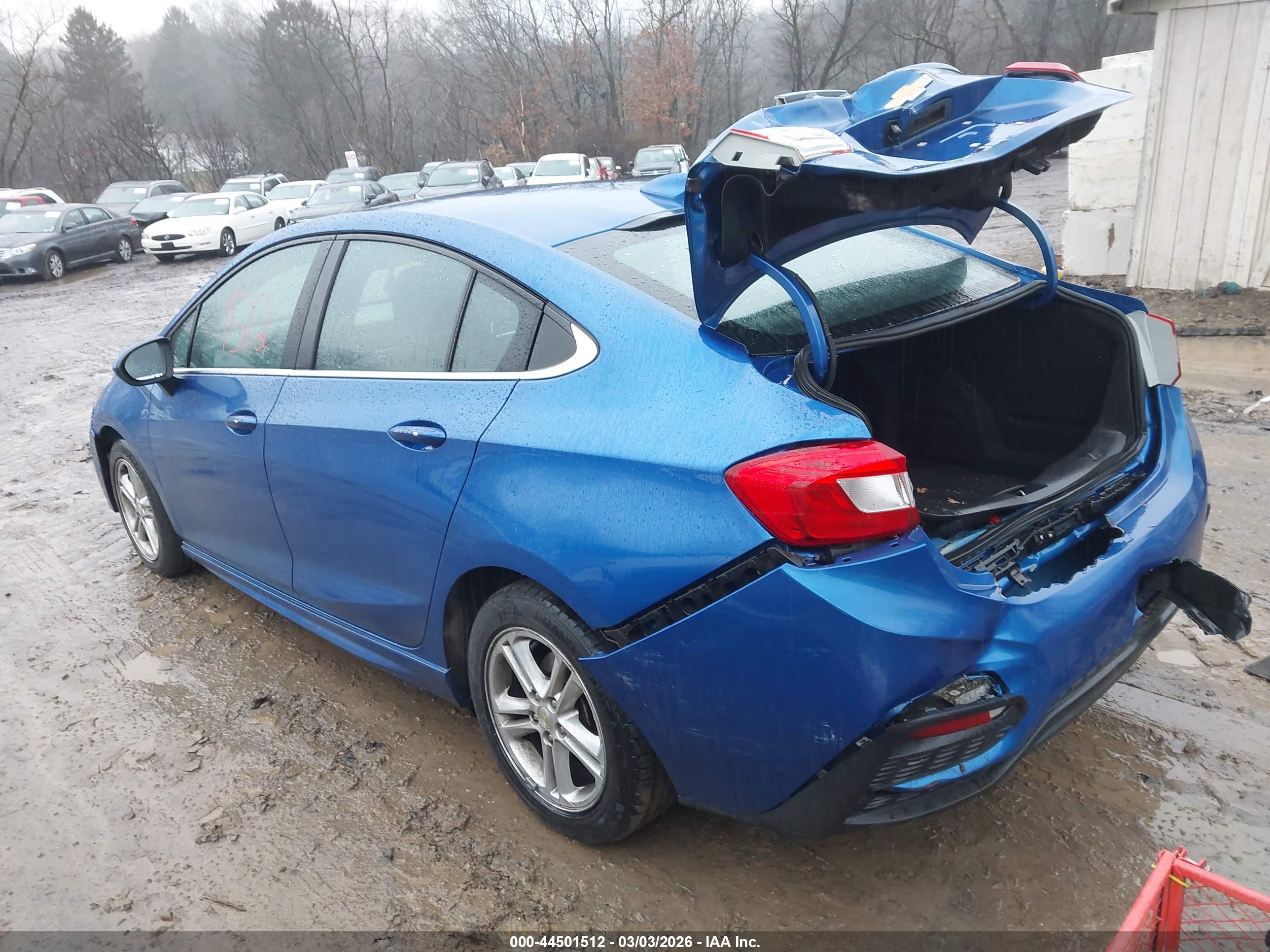 CHEVROLET CRUZE image 3