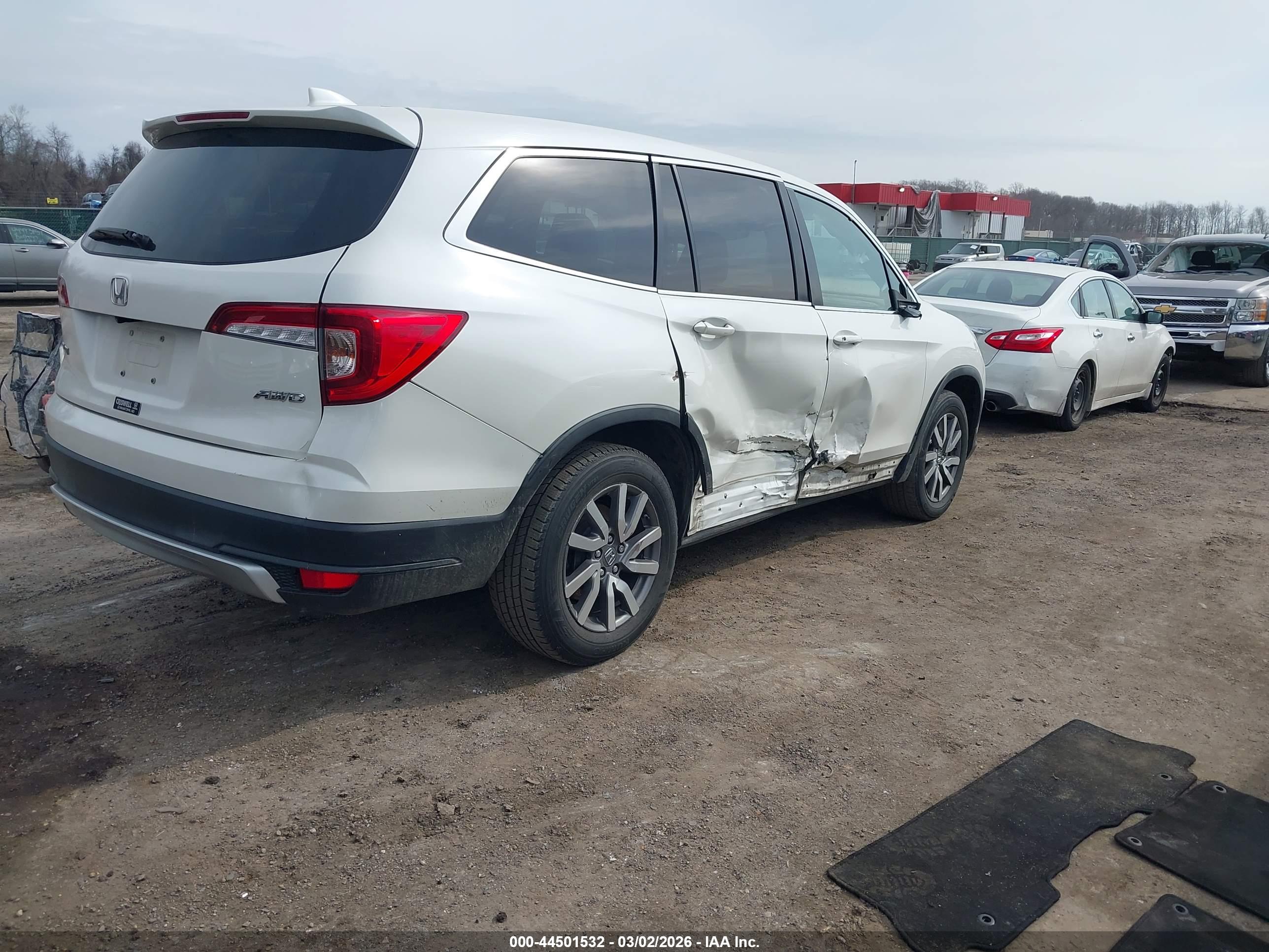 HONDA PILOT image 4
