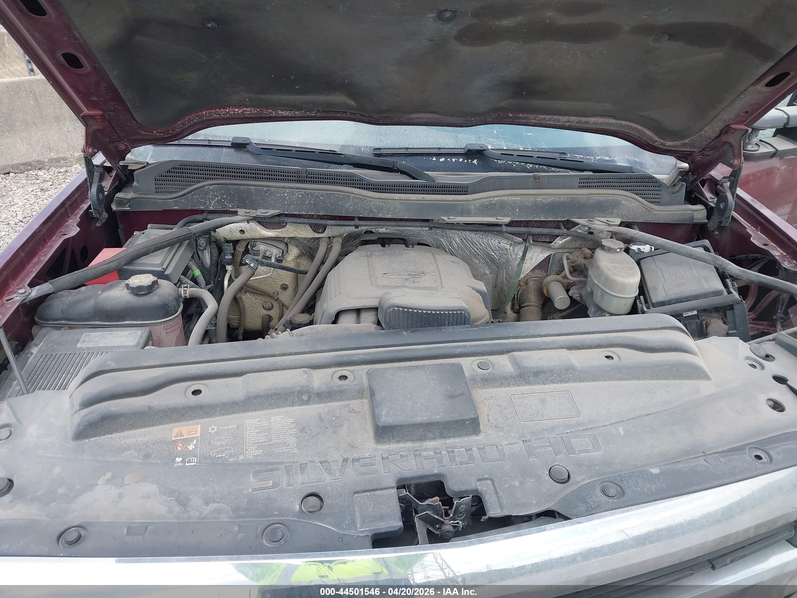CHEVROLET SILVERADO image 10