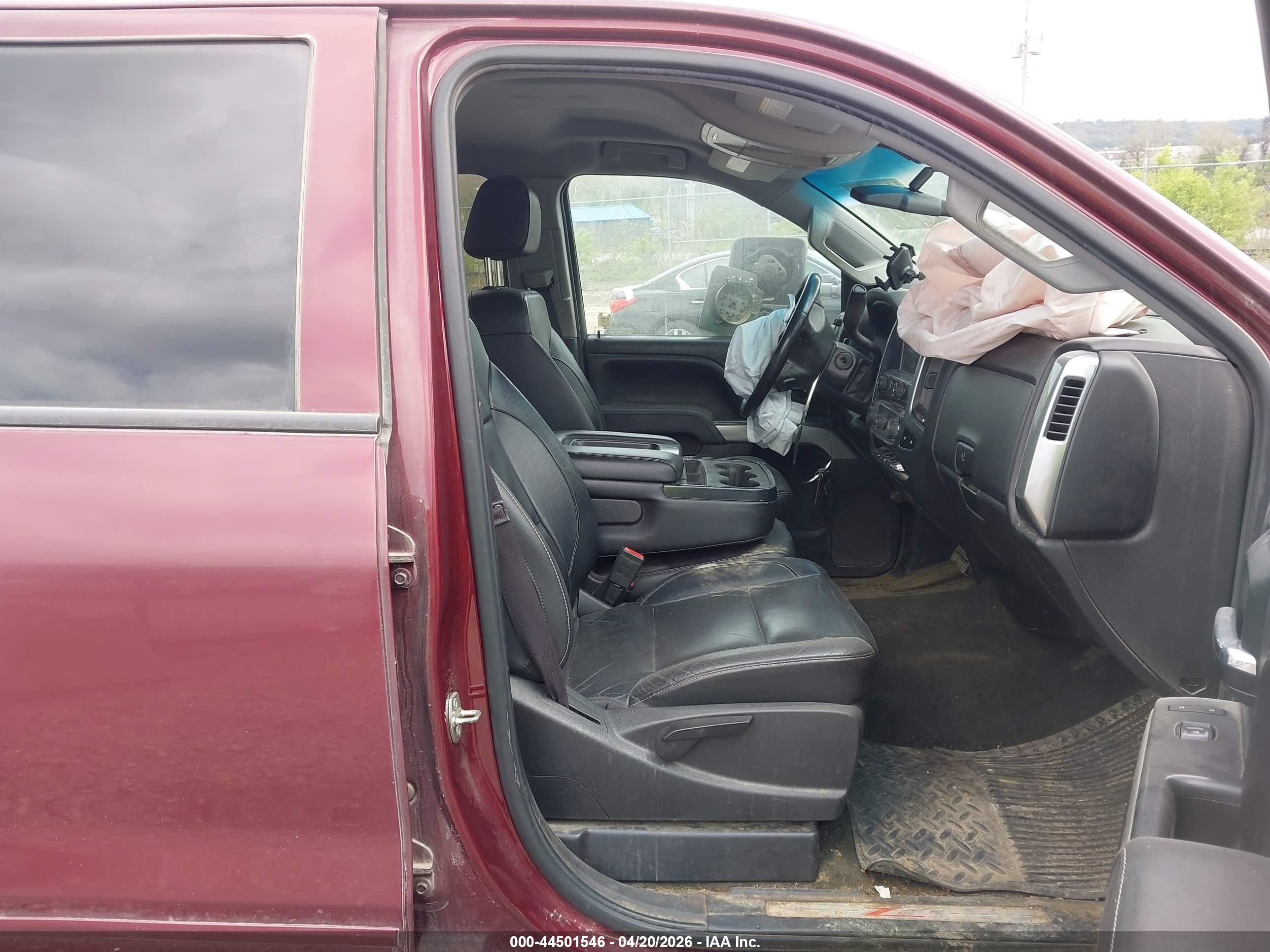 CHEVROLET SILVERADO image 5