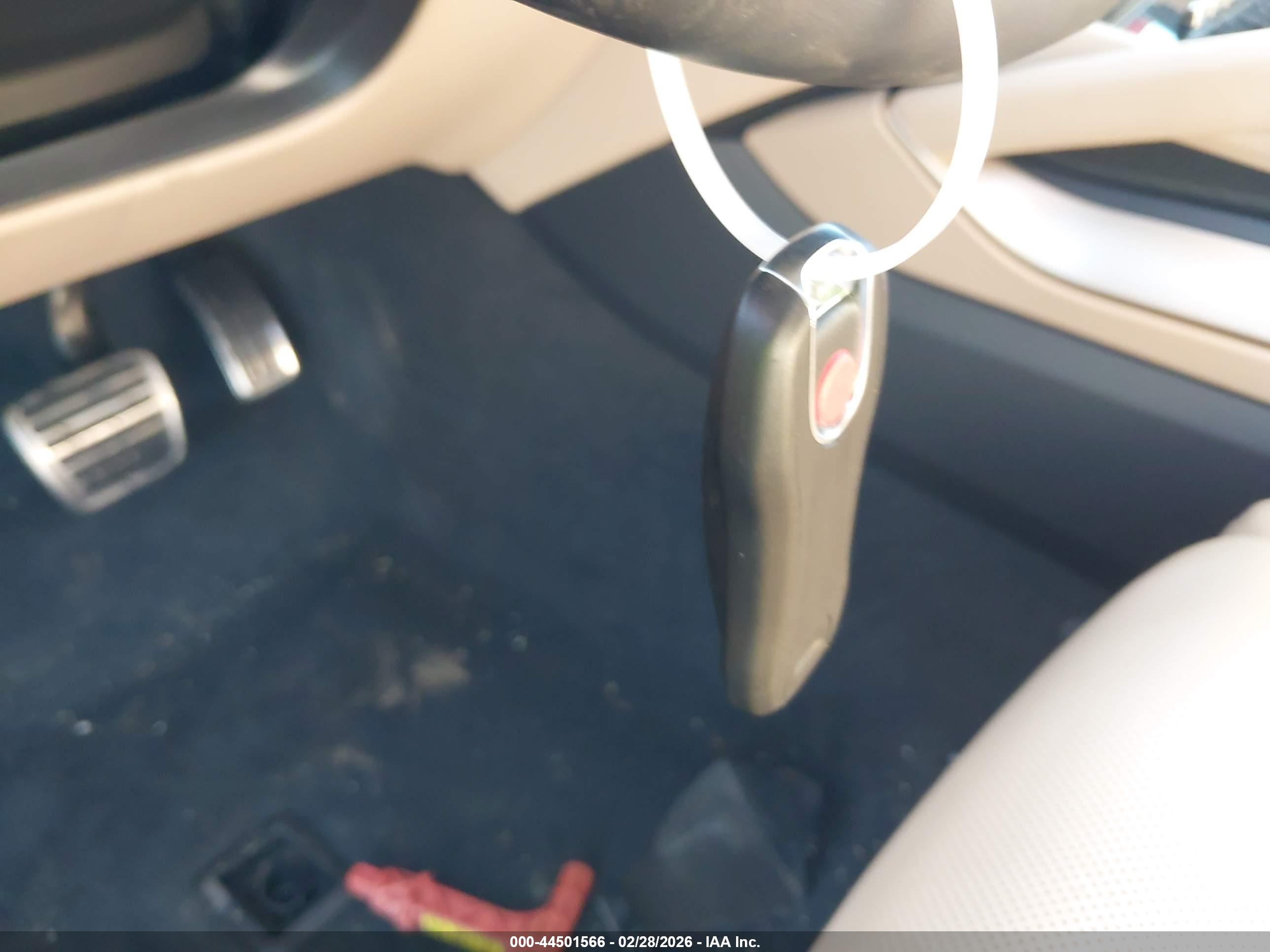 PORSCHE CAYENNE image 11