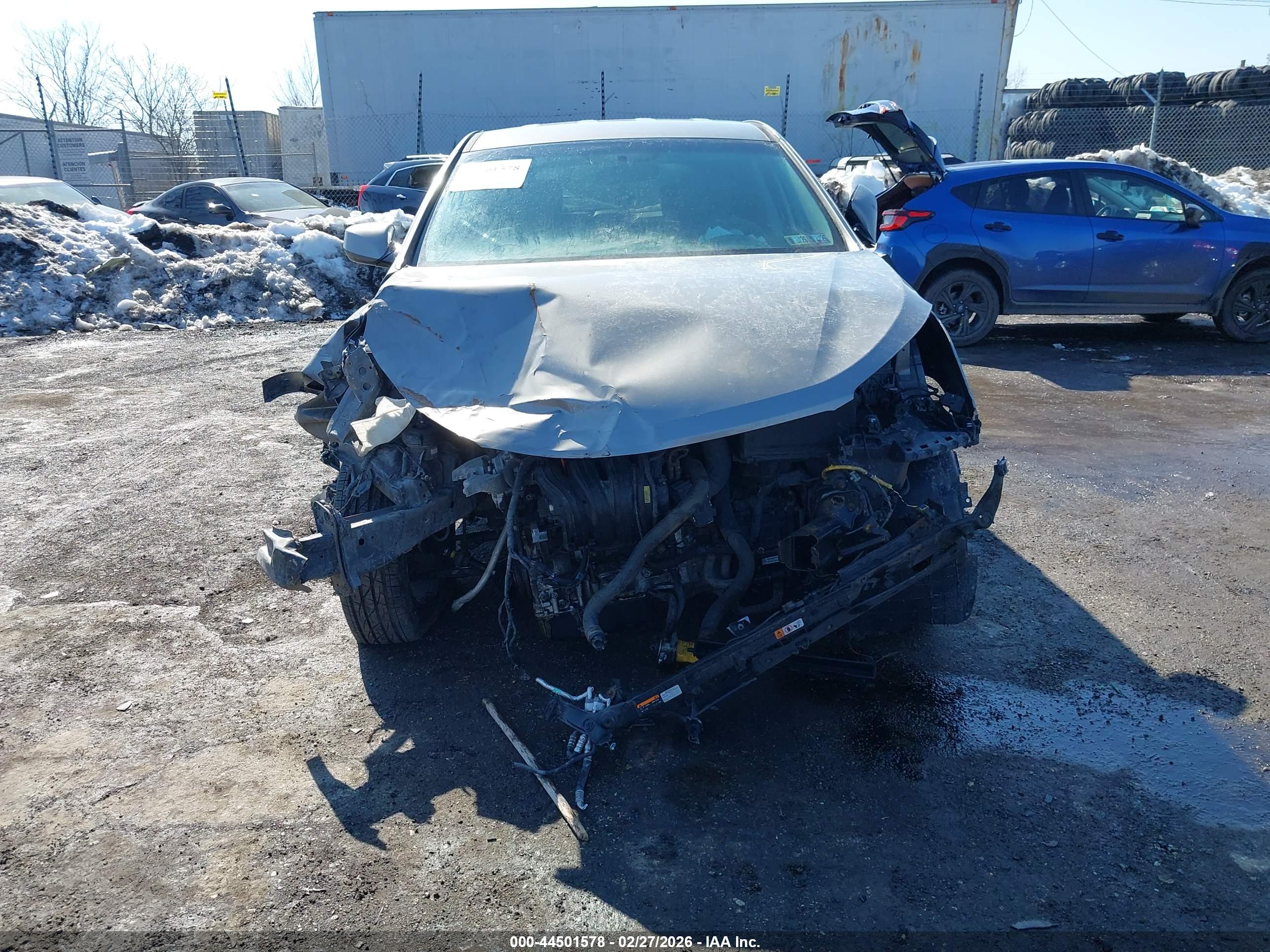 HYUNDAI SANTA image 6