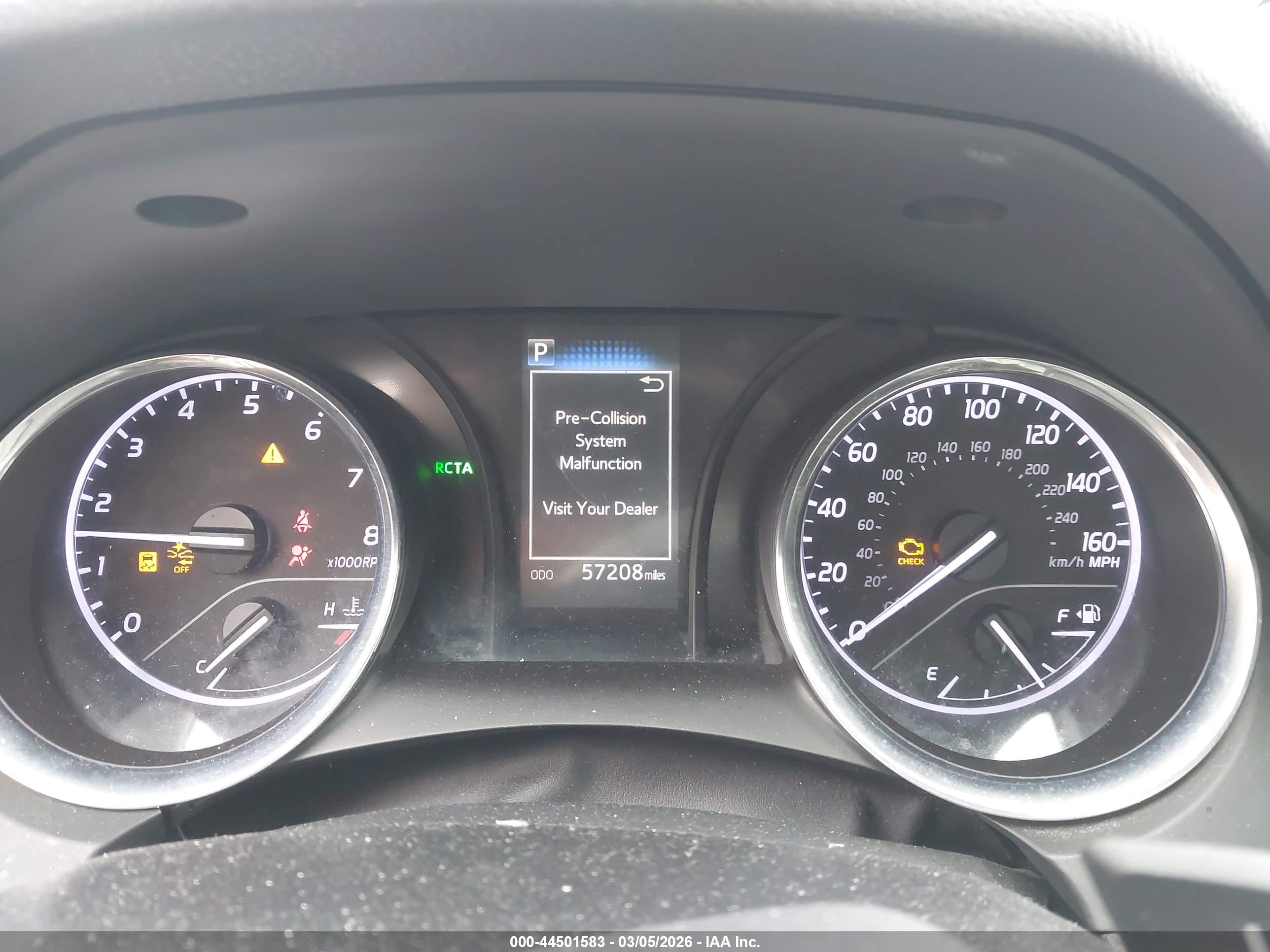TOYOTA CAMRY image 7