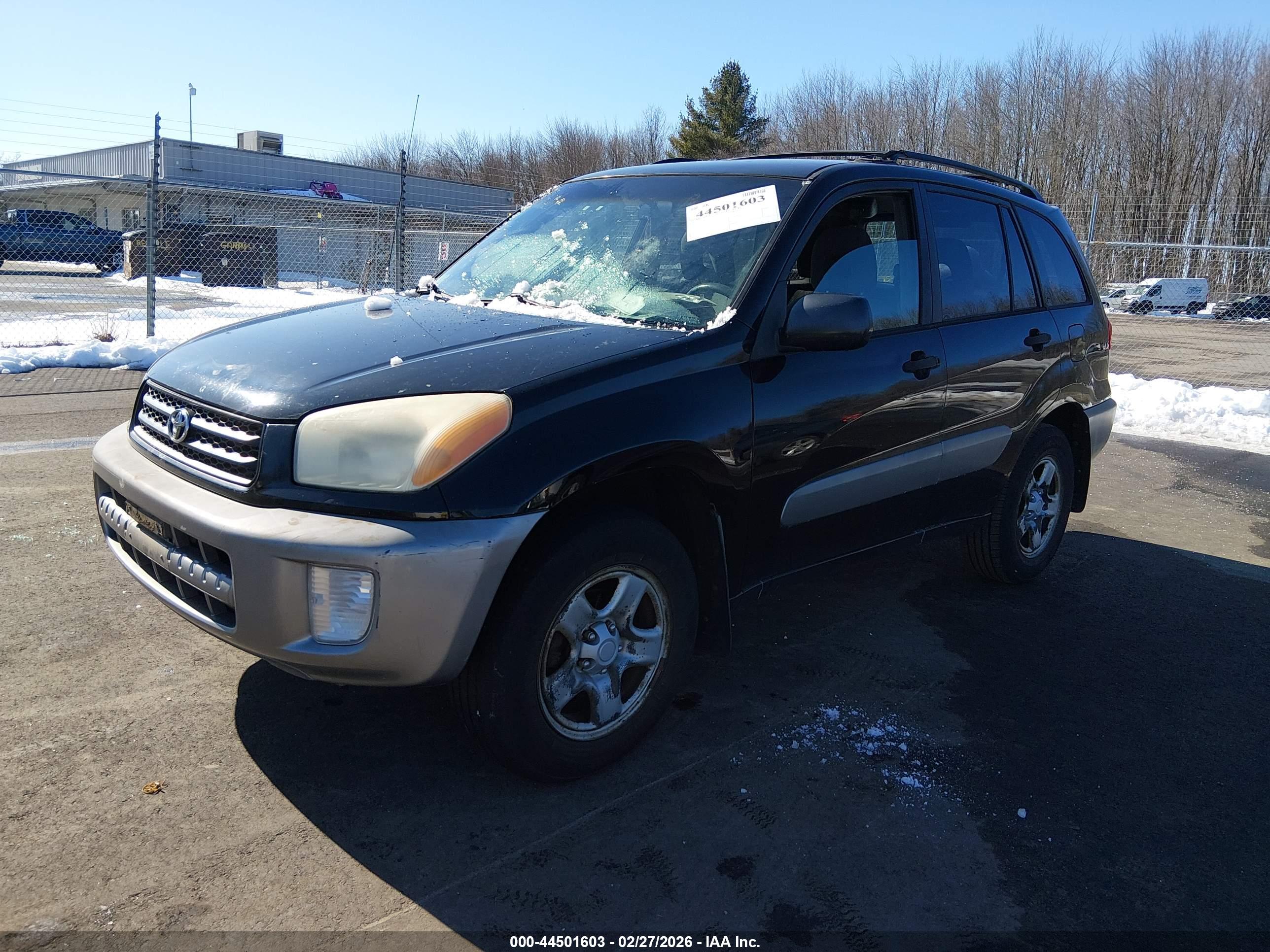 TOYOTA RAV4 image 2