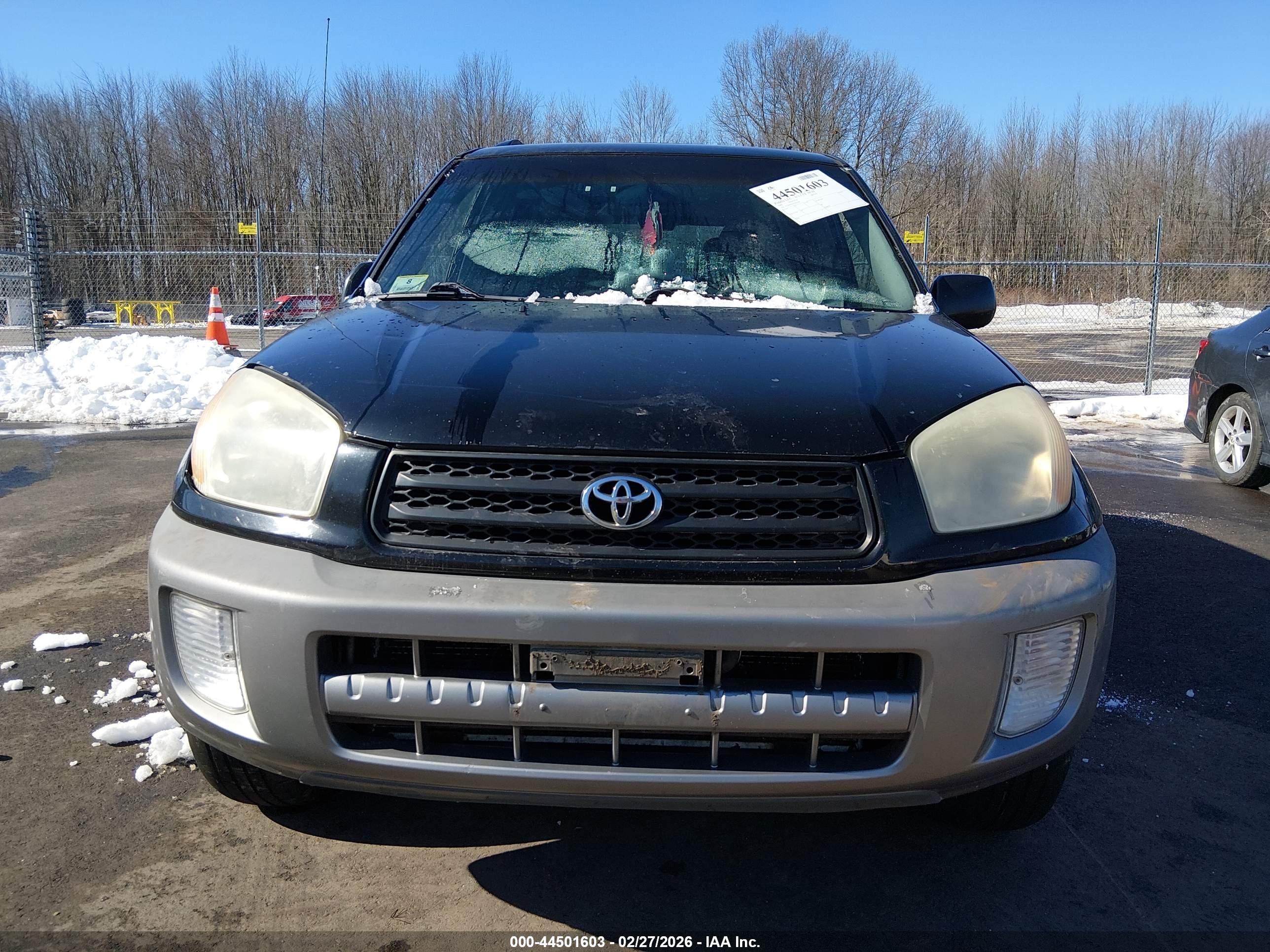 TOYOTA RAV4 image 6