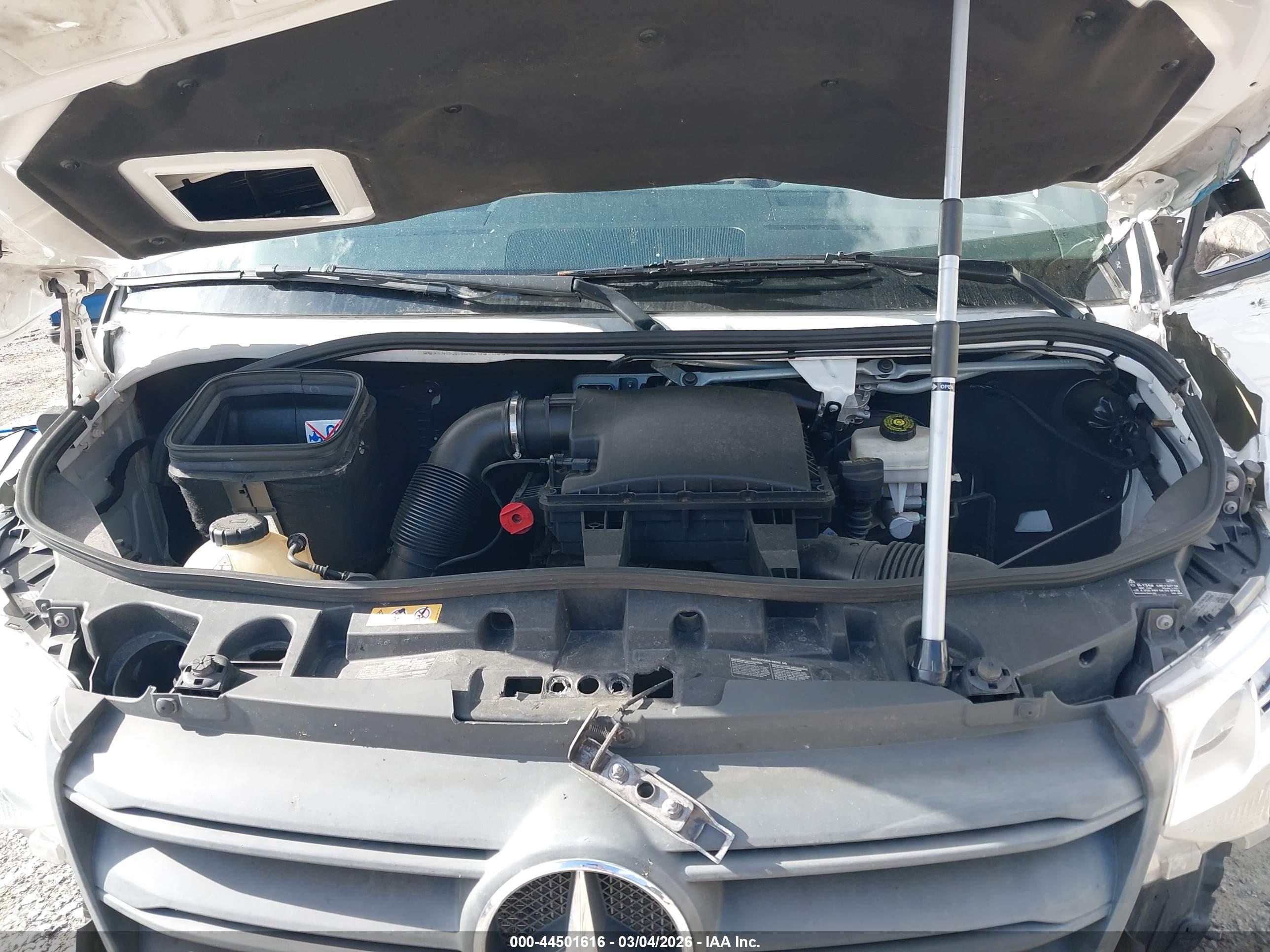 MERCEDES-BENZ SPRINTER image 10