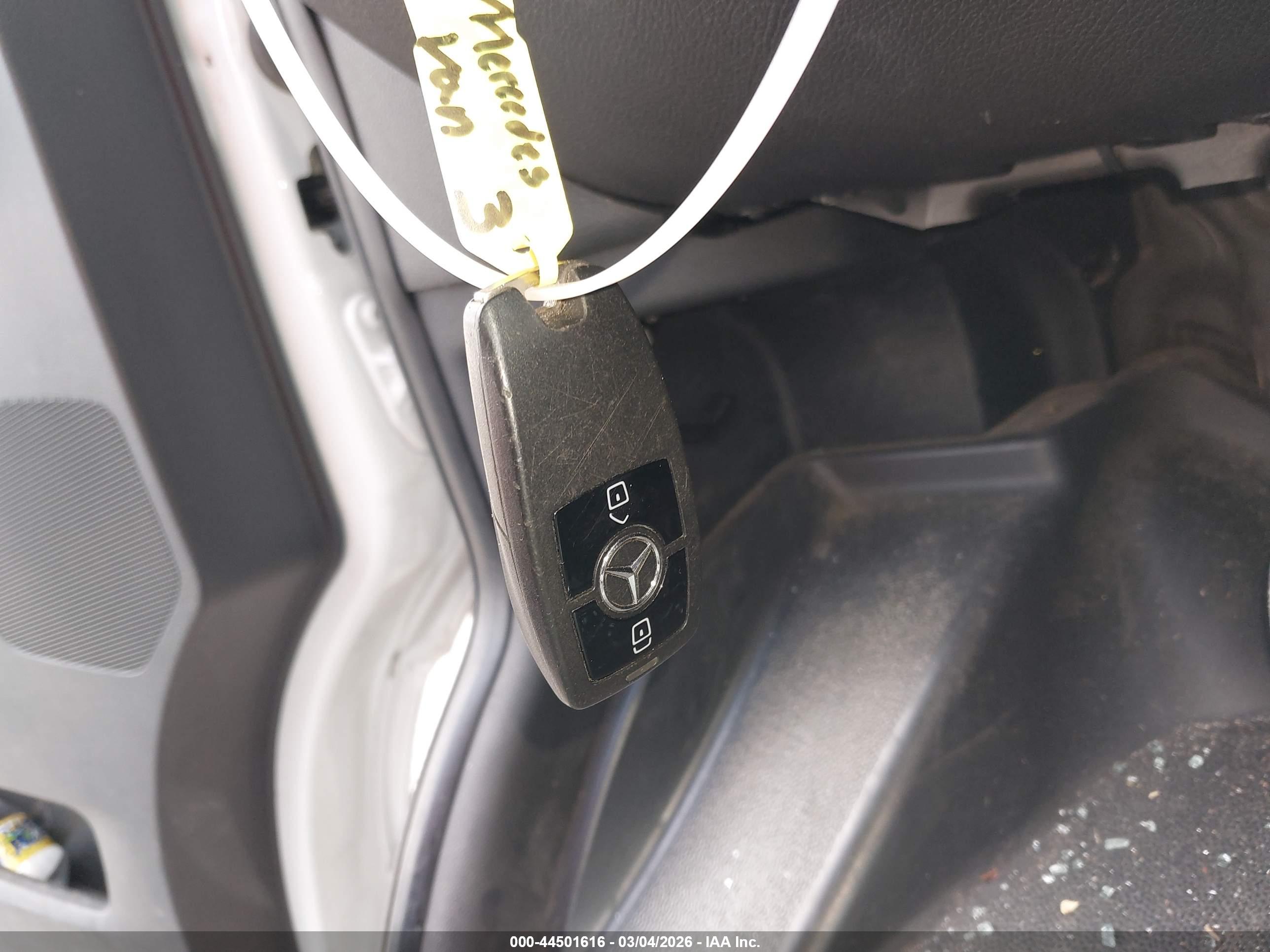 MERCEDES-BENZ SPRINTER image 11