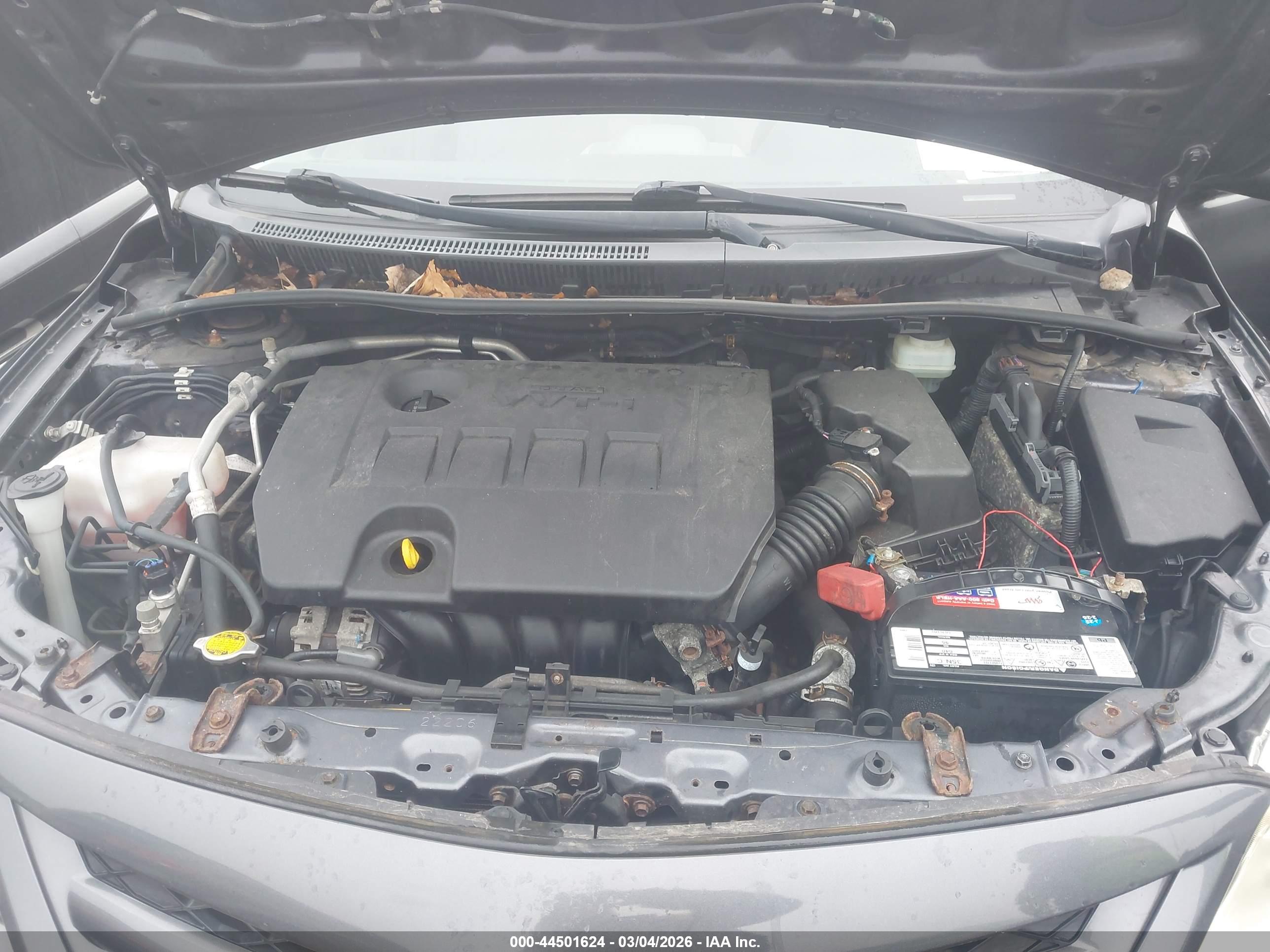 TOYOTA COROLLA image 10