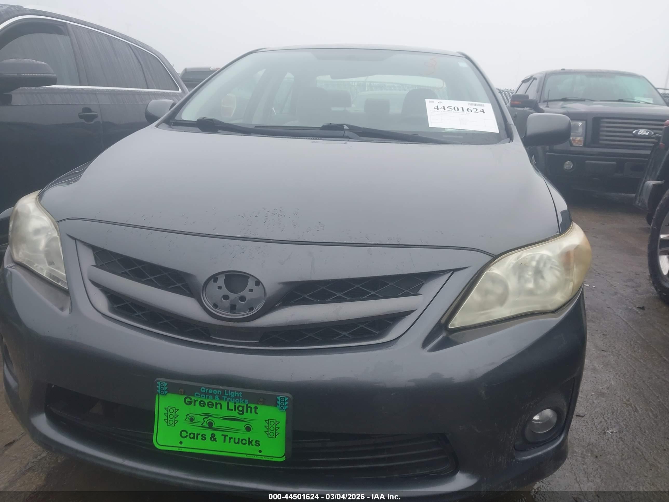 TOYOTA COROLLA image 6