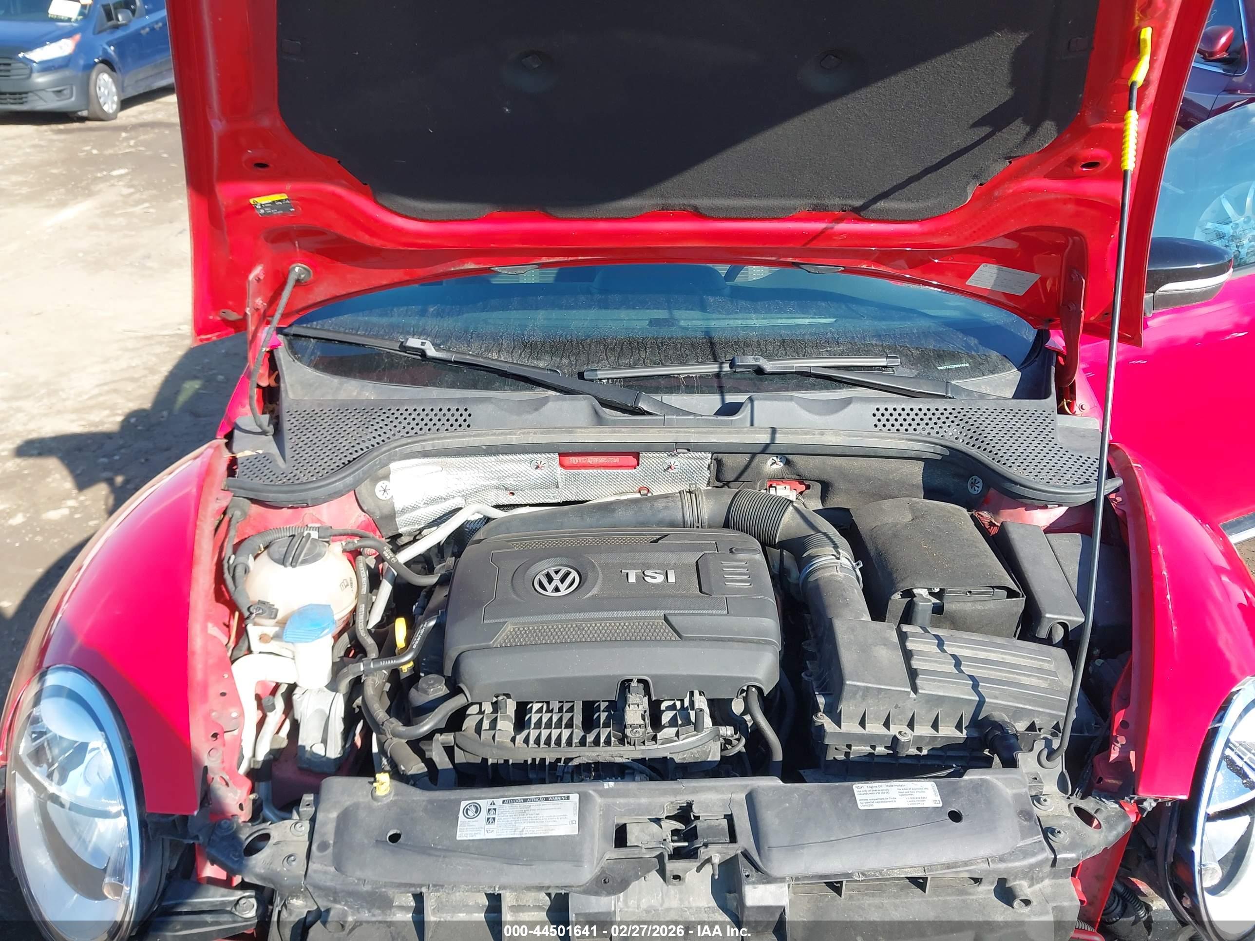 VOLKSWAGEN BEETLE image 10