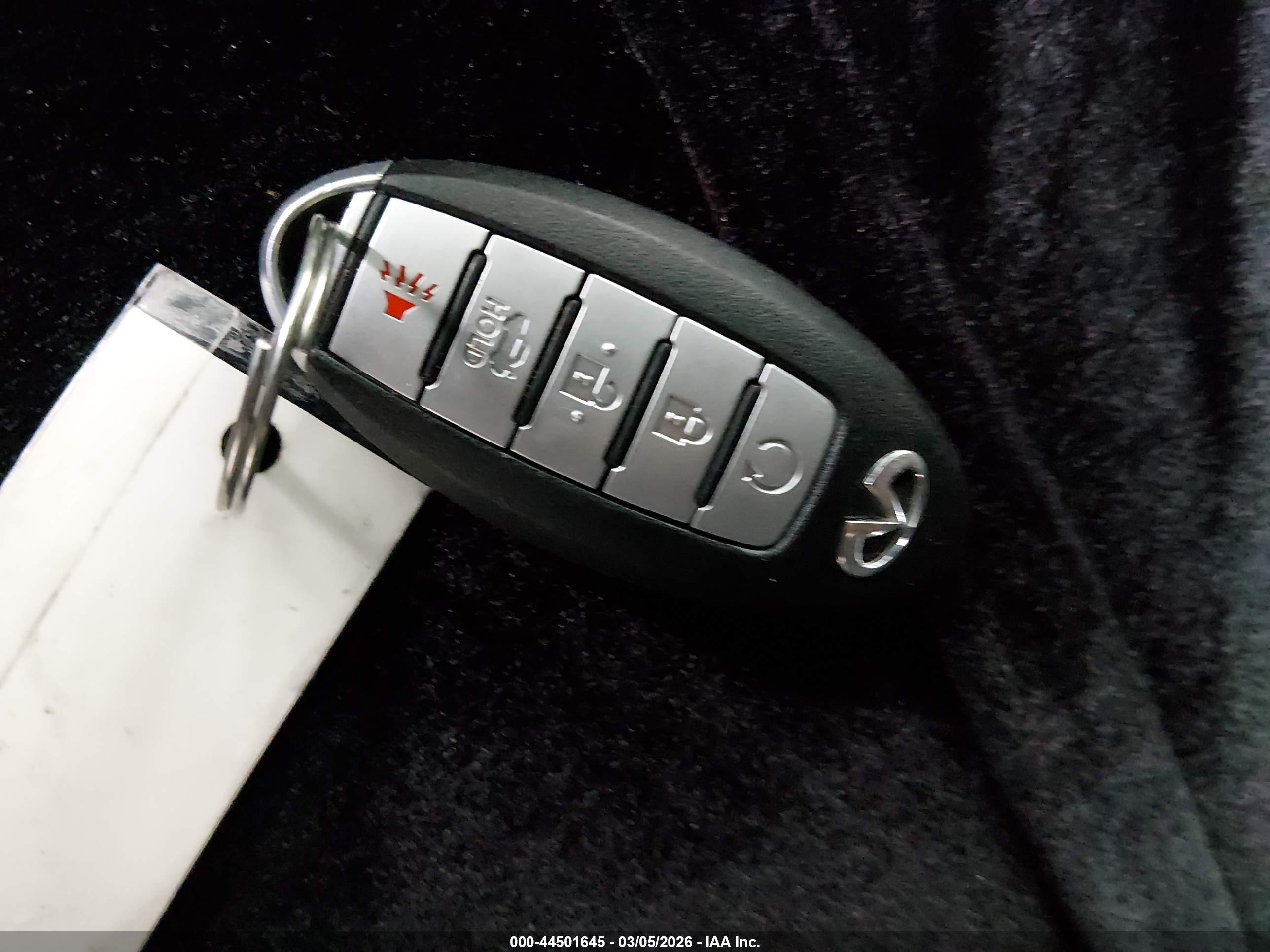INFINITI Q50 image 11