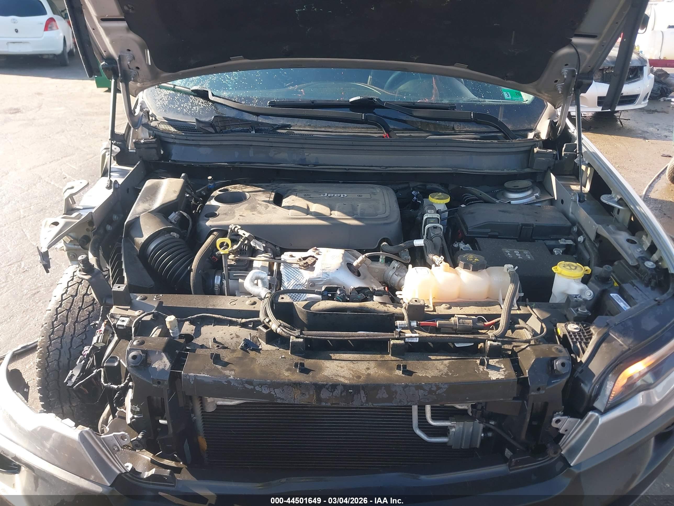 JEEP CHEROKEE image 10