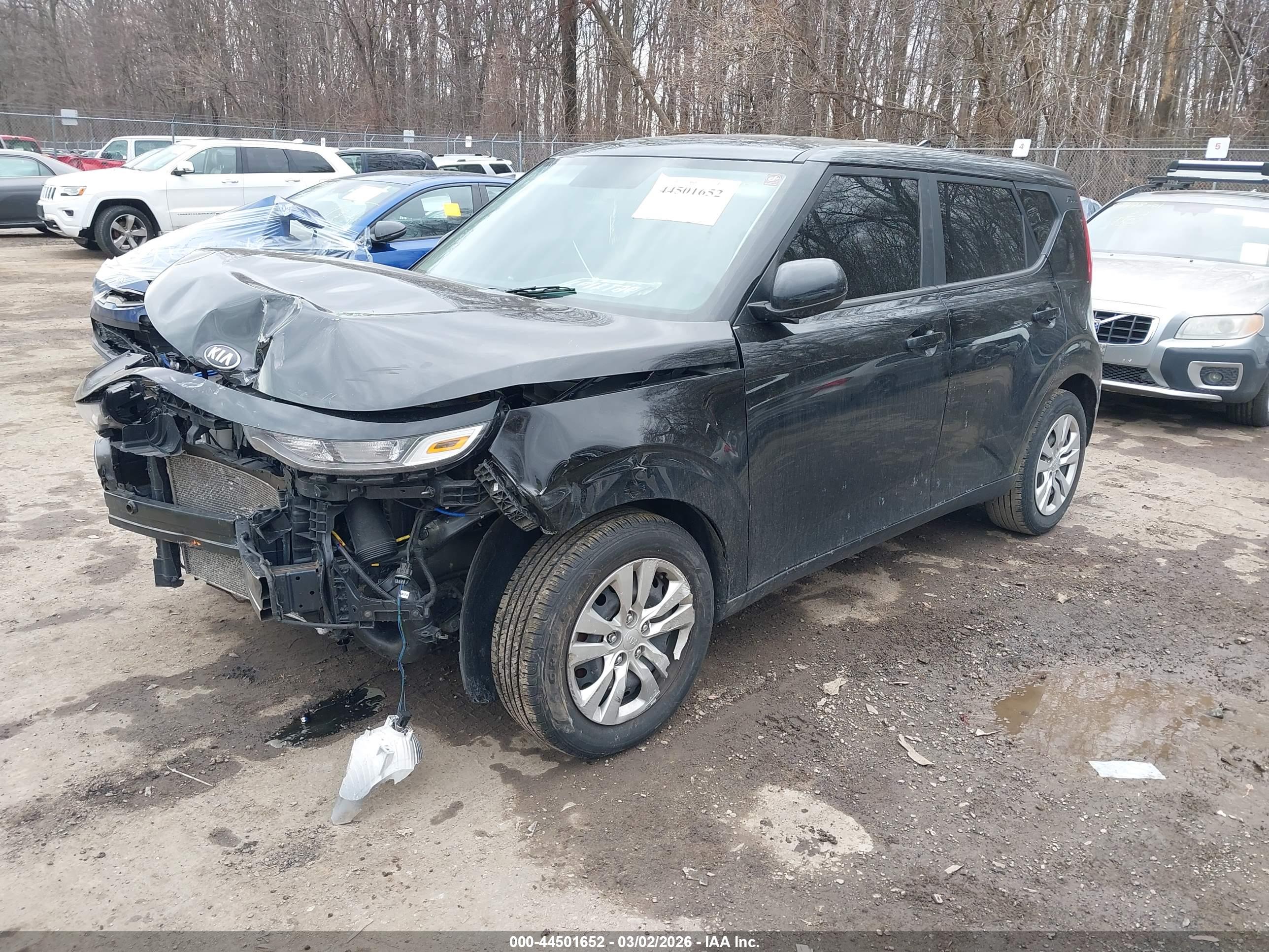 KIA SOUL image 2
