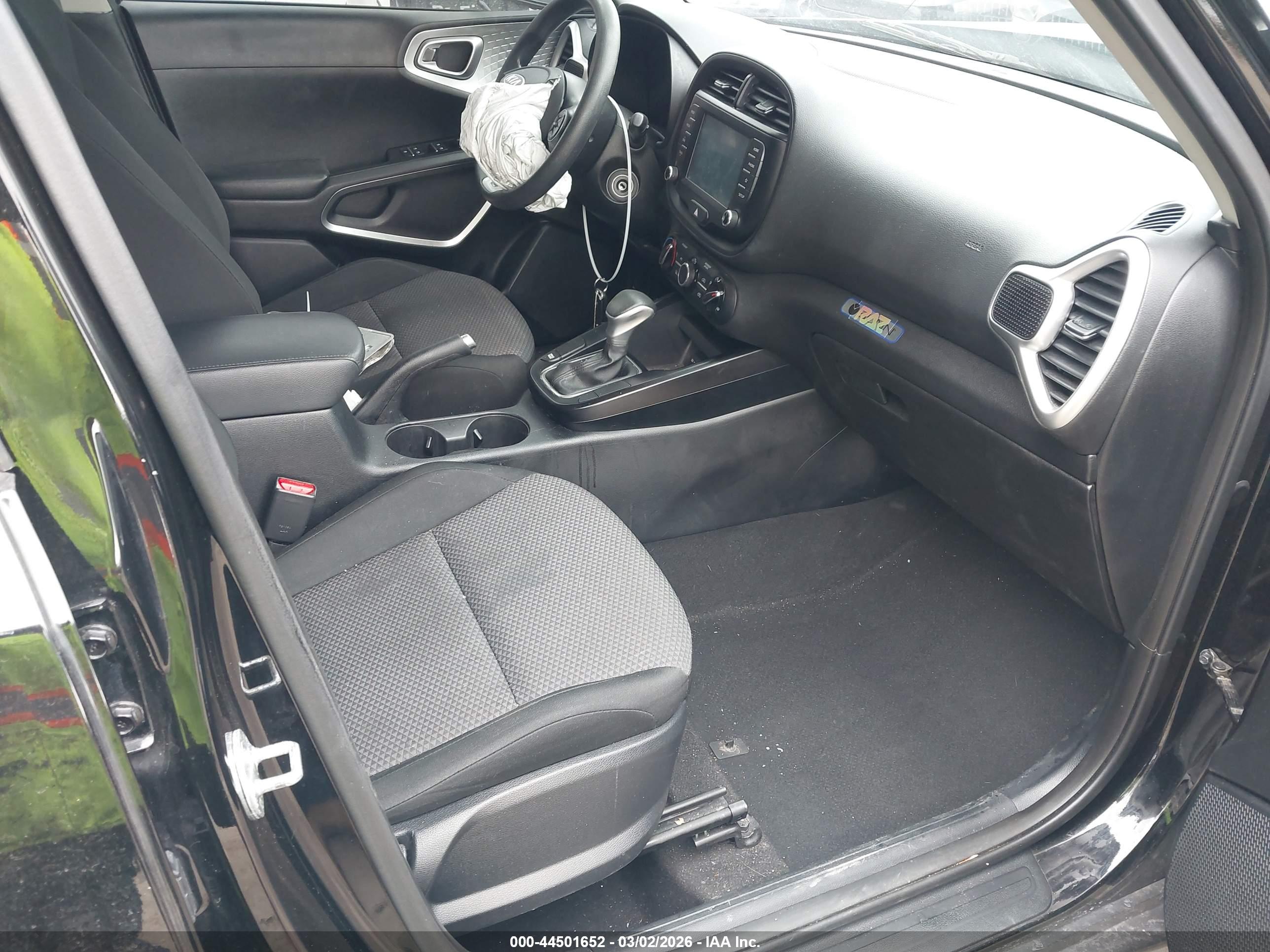 KIA SOUL image 5