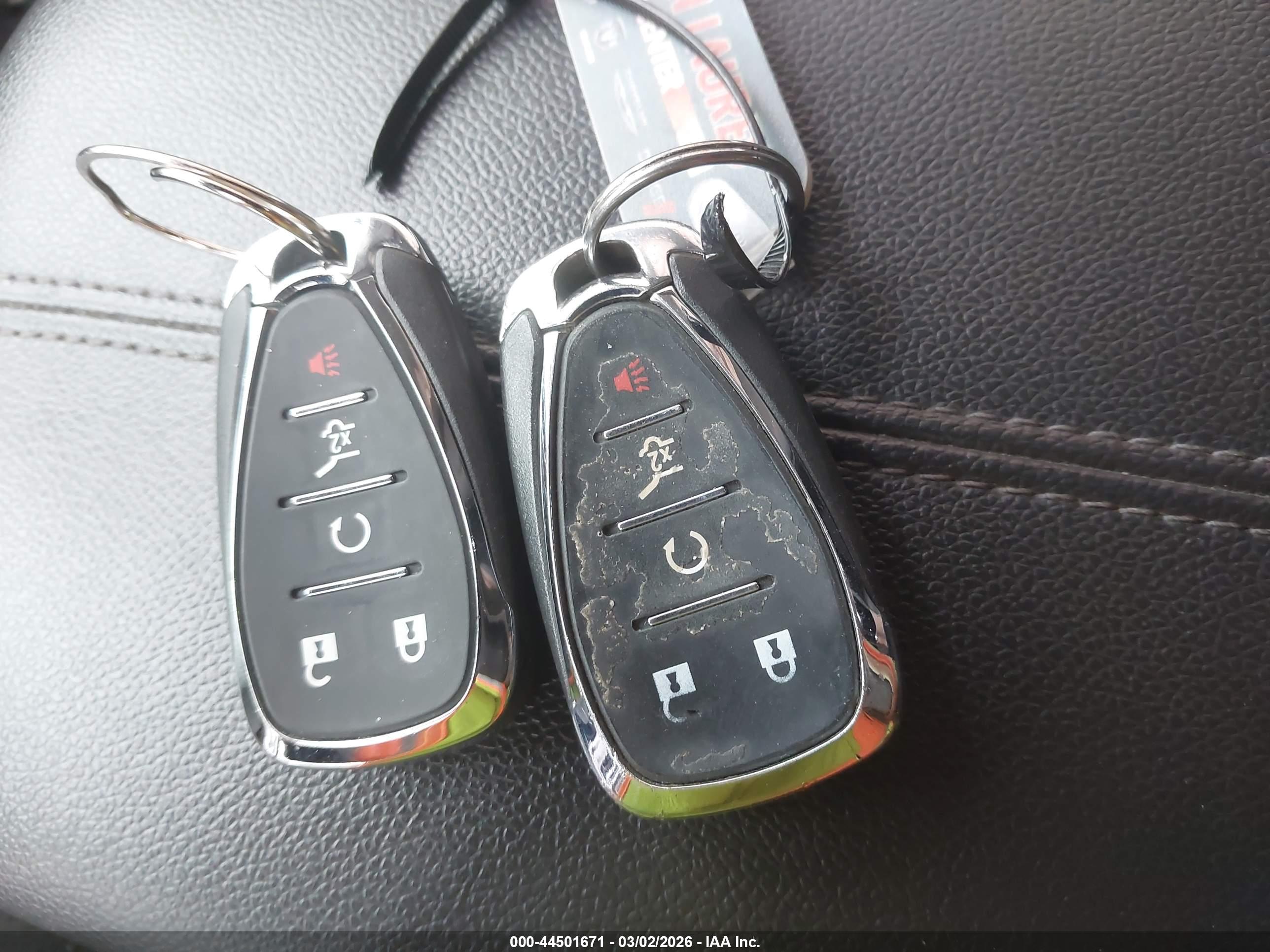 CHEVROLET EQUINOX image 11