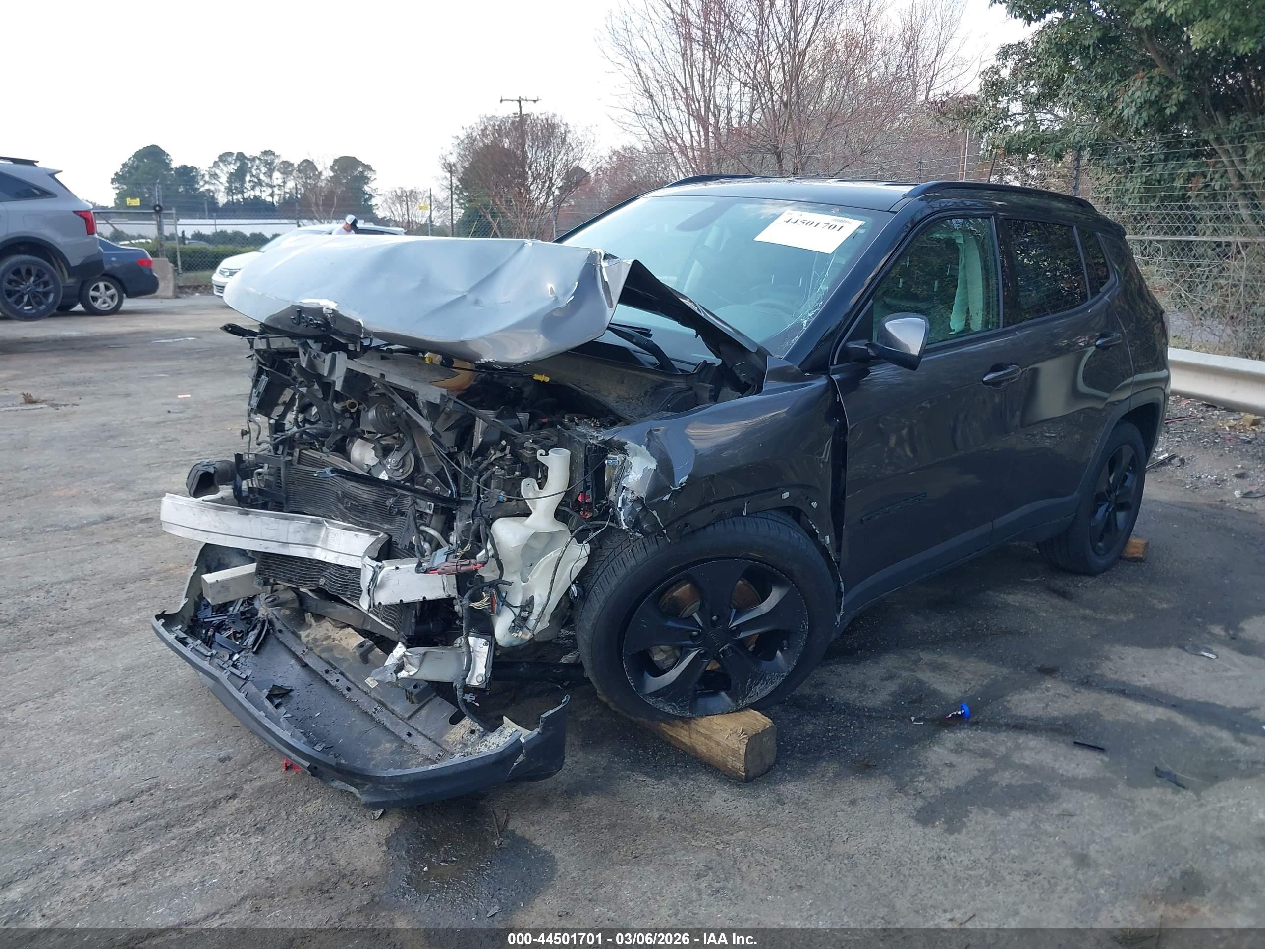 JEEP COMPASS image 2