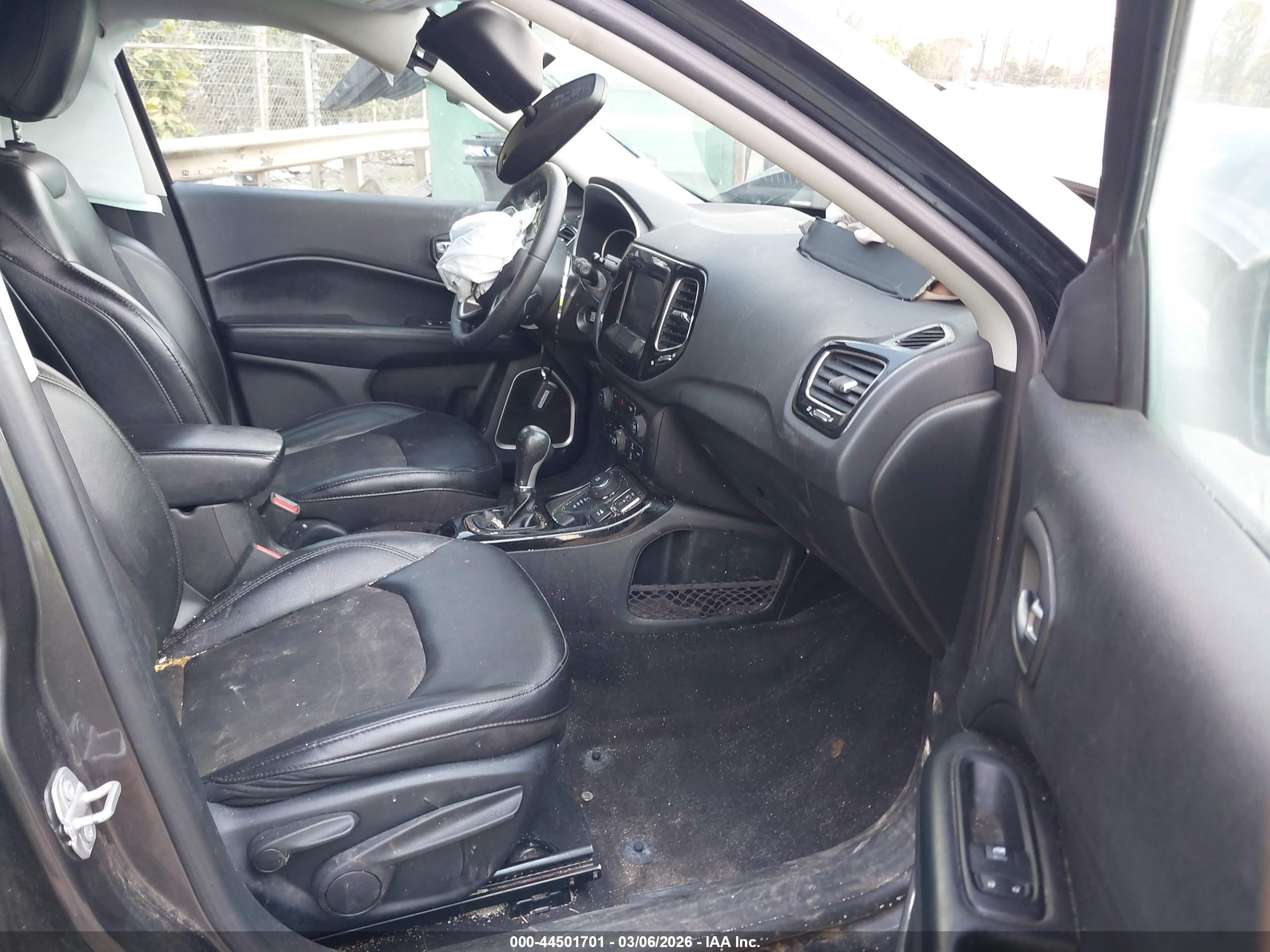 JEEP COMPASS image 5