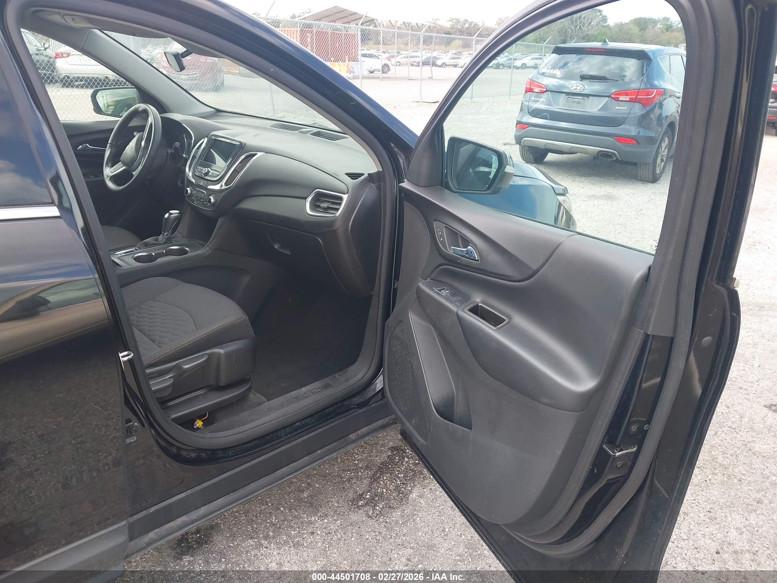 CHEVROLET EQUINOX image 5