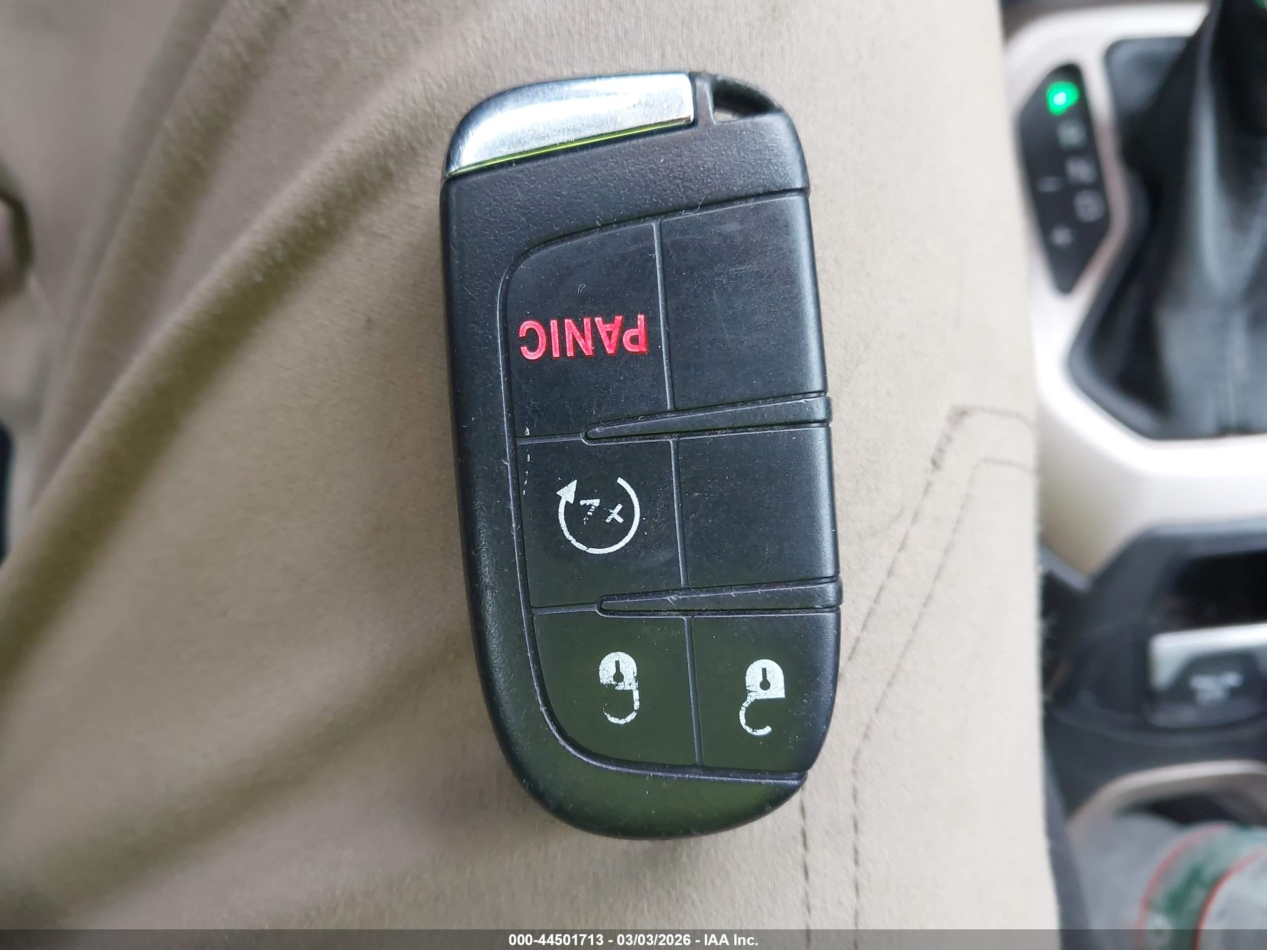 JEEP RENEGADE image 11