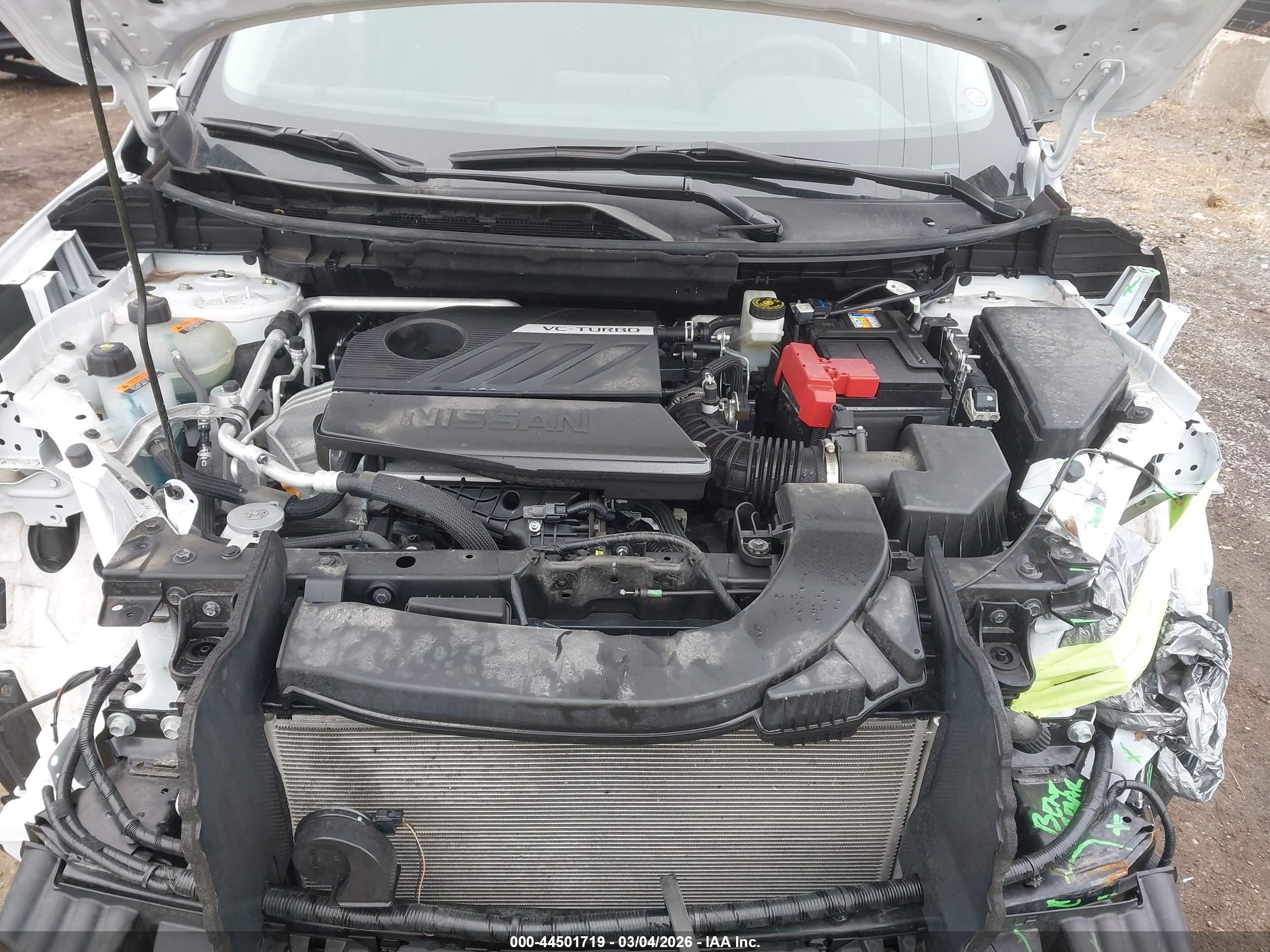 NISSAN ROGUE image 10