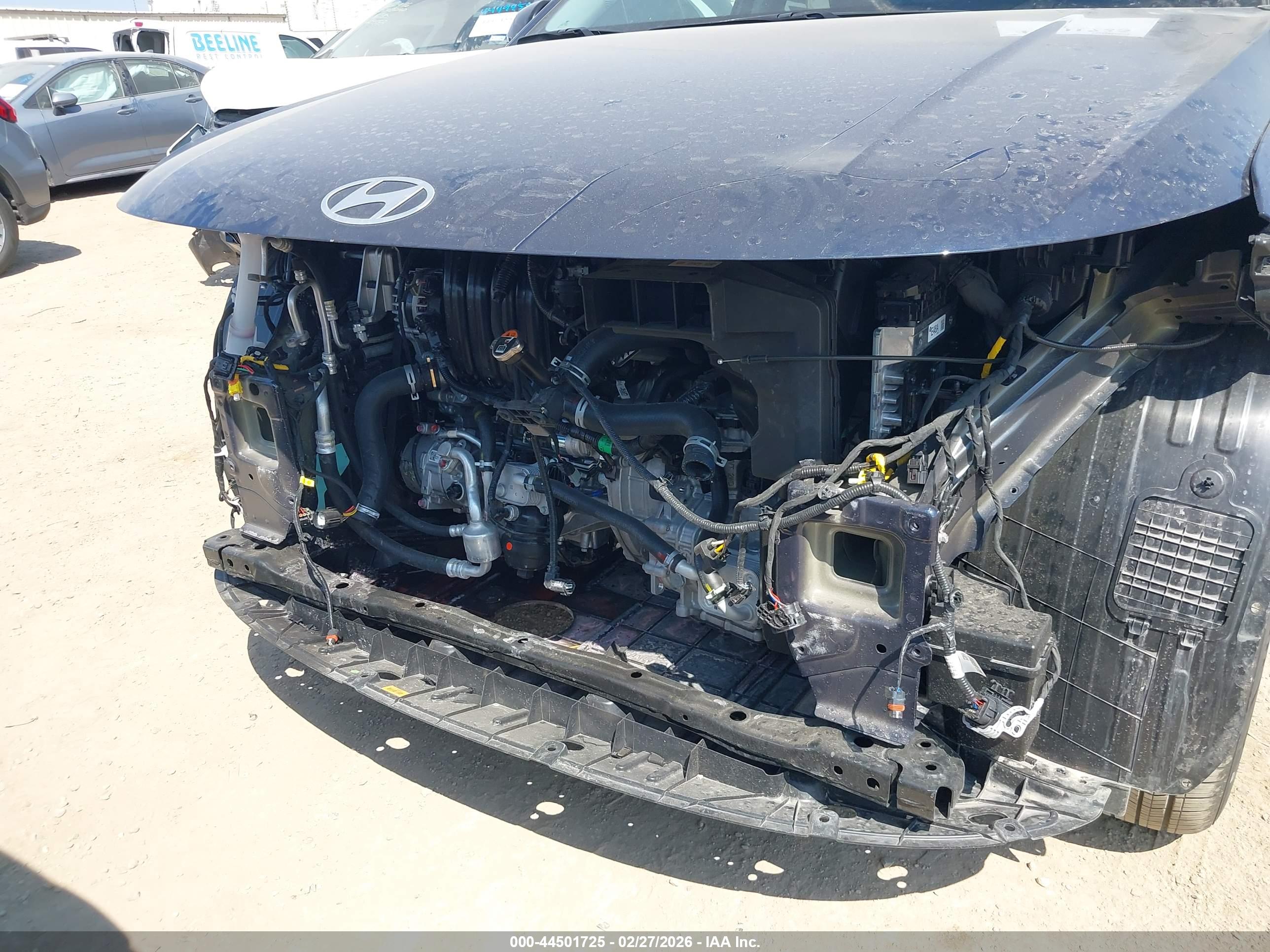 HYUNDAI KONA image 6