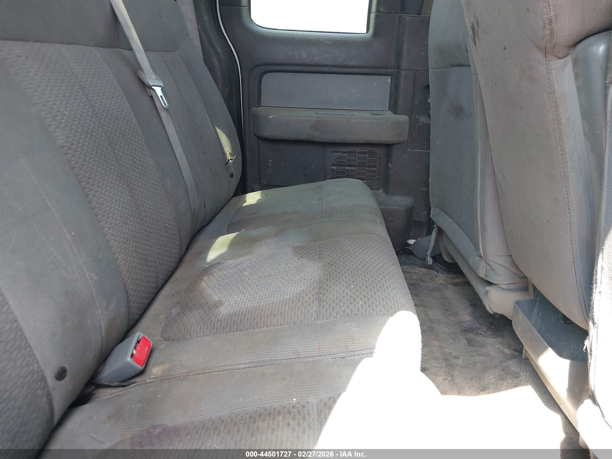 FORD F-150 image 8