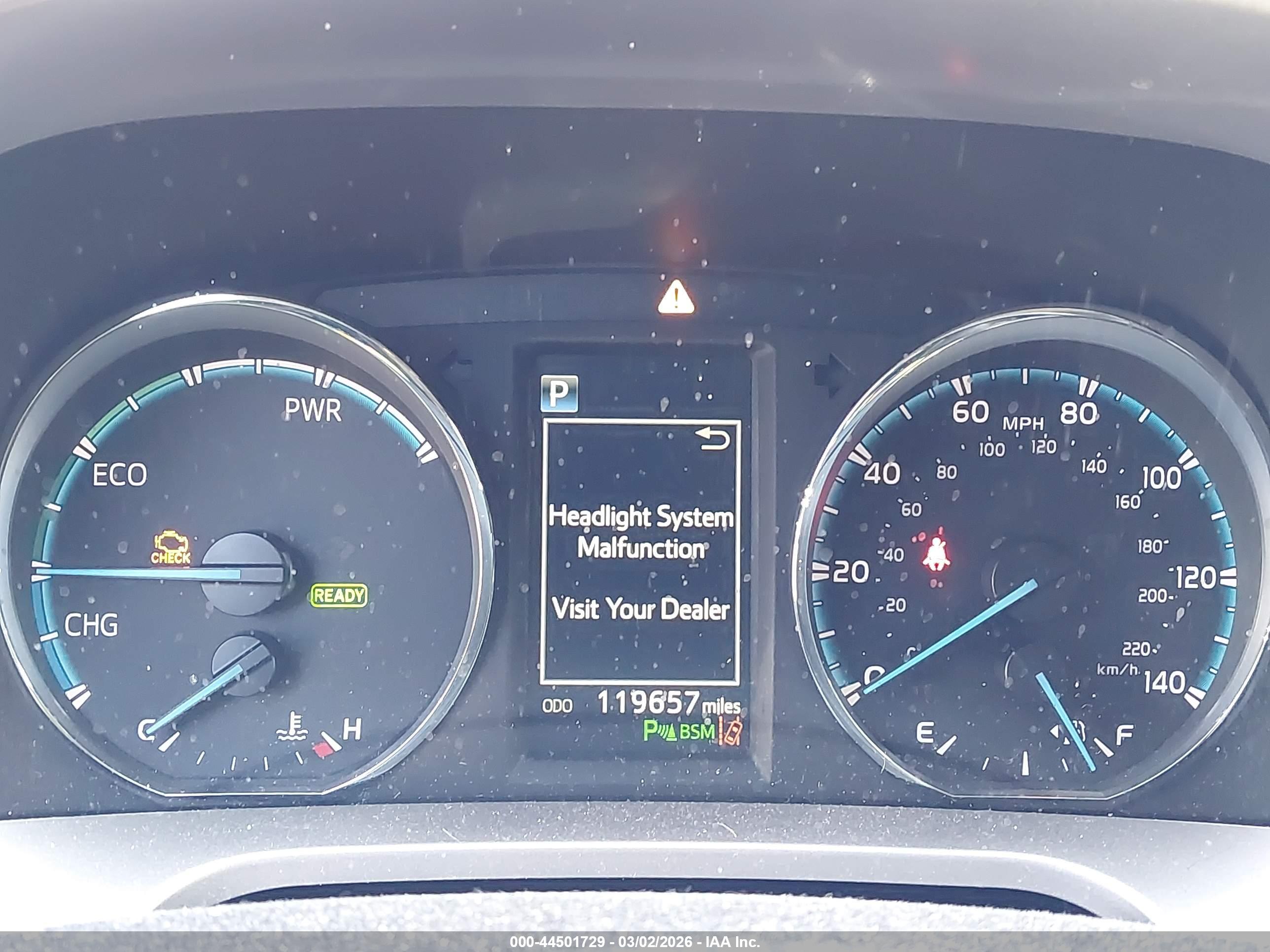 TOYOTA RAV4 image 7