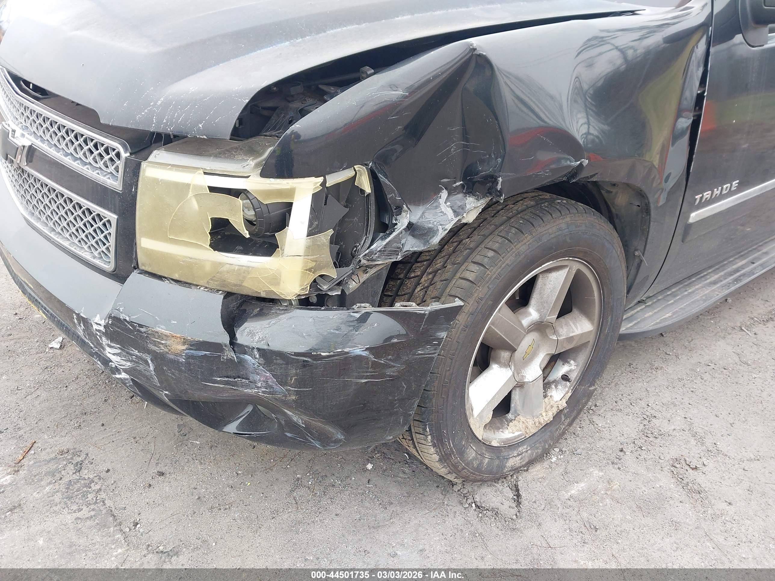CHEVROLET TAHOE image 6