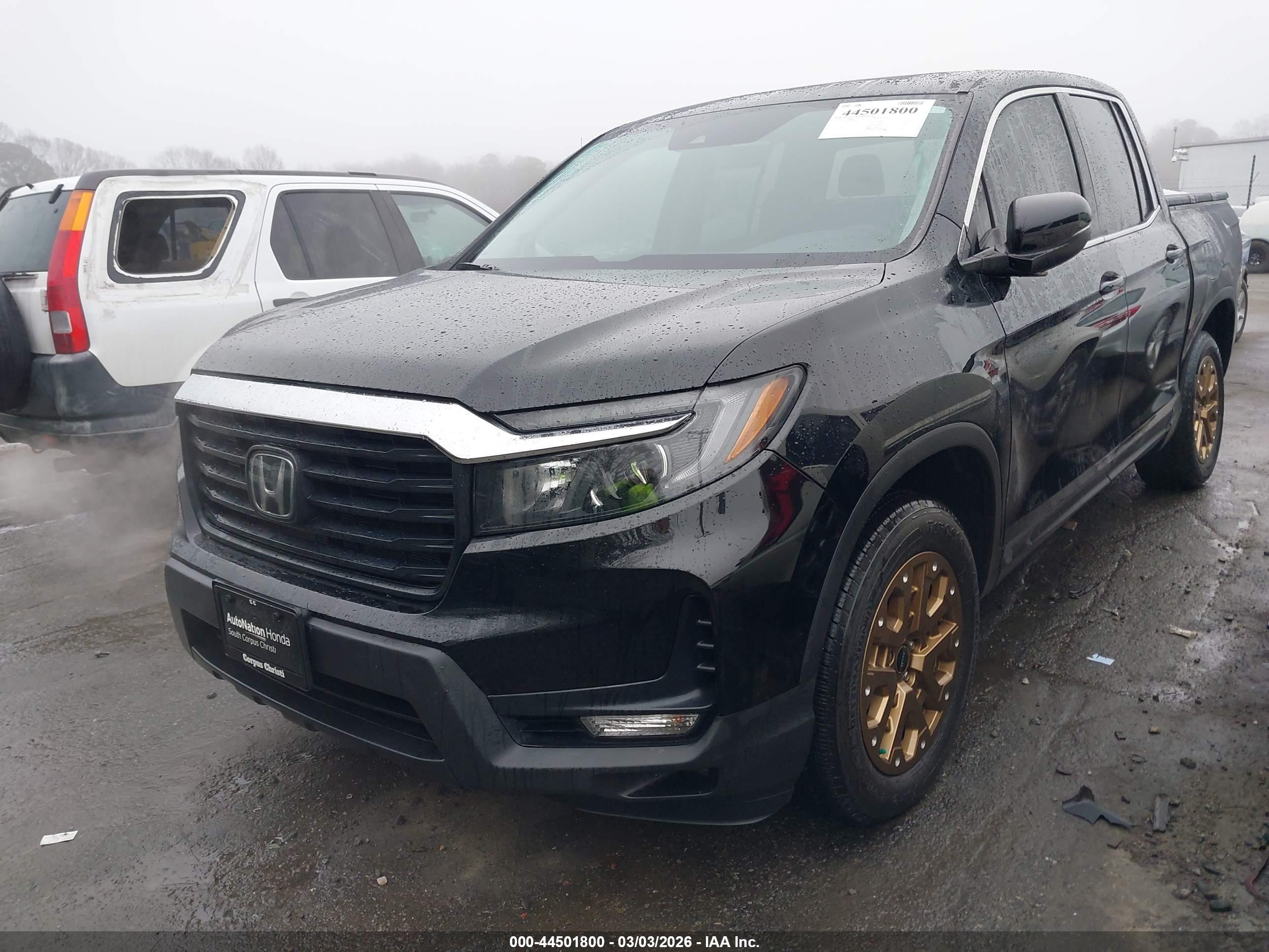 HONDA RIDGELINE image 2