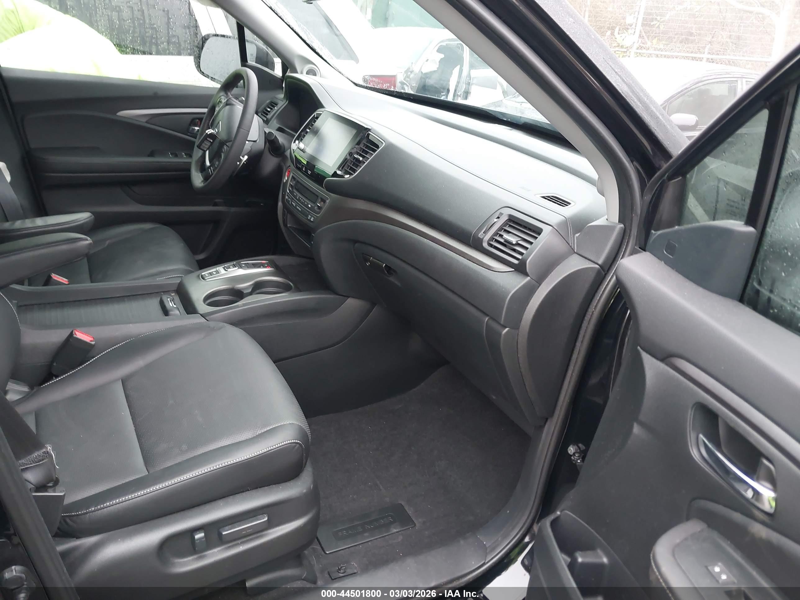 HONDA RIDGELINE image 5